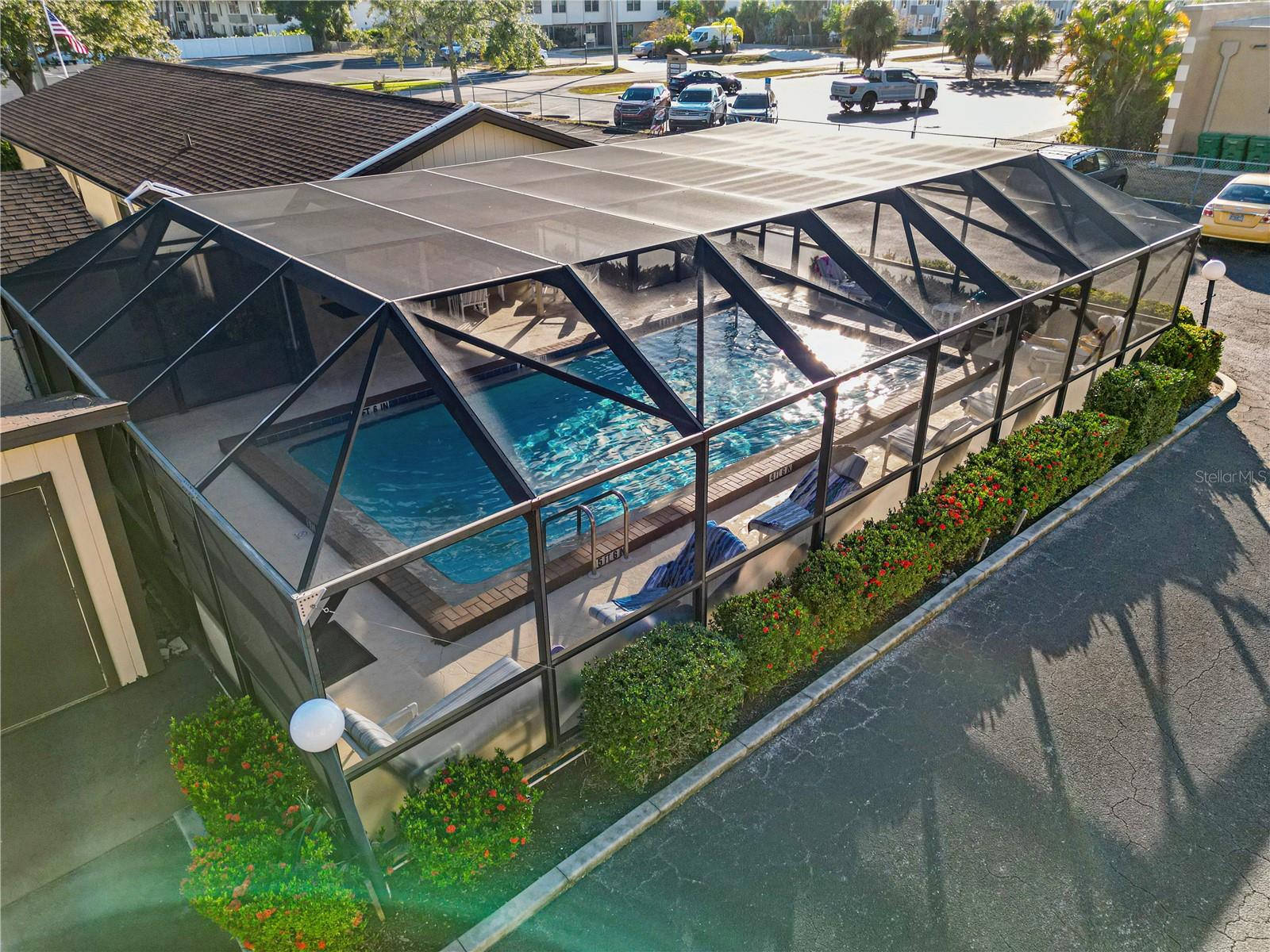 VEL GARDENS PH 02 - Residential