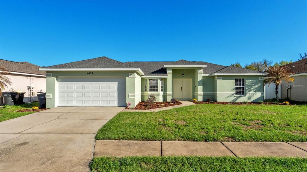 Photo of 4639 Great Blue Heron Drive, Lakeland, FL 33812 (MLS # L4960168)