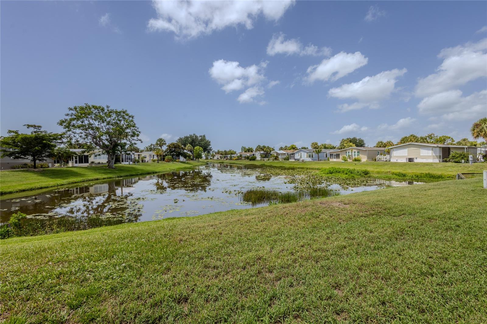 2100 KINGS HIGHWAY 274