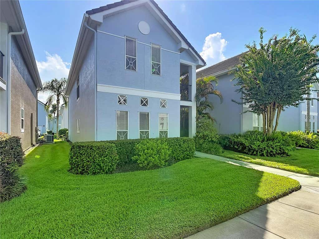 Photo of 4008 Bangalow Palm Court, Tampa, FL 33624 (MLS # A4703627)