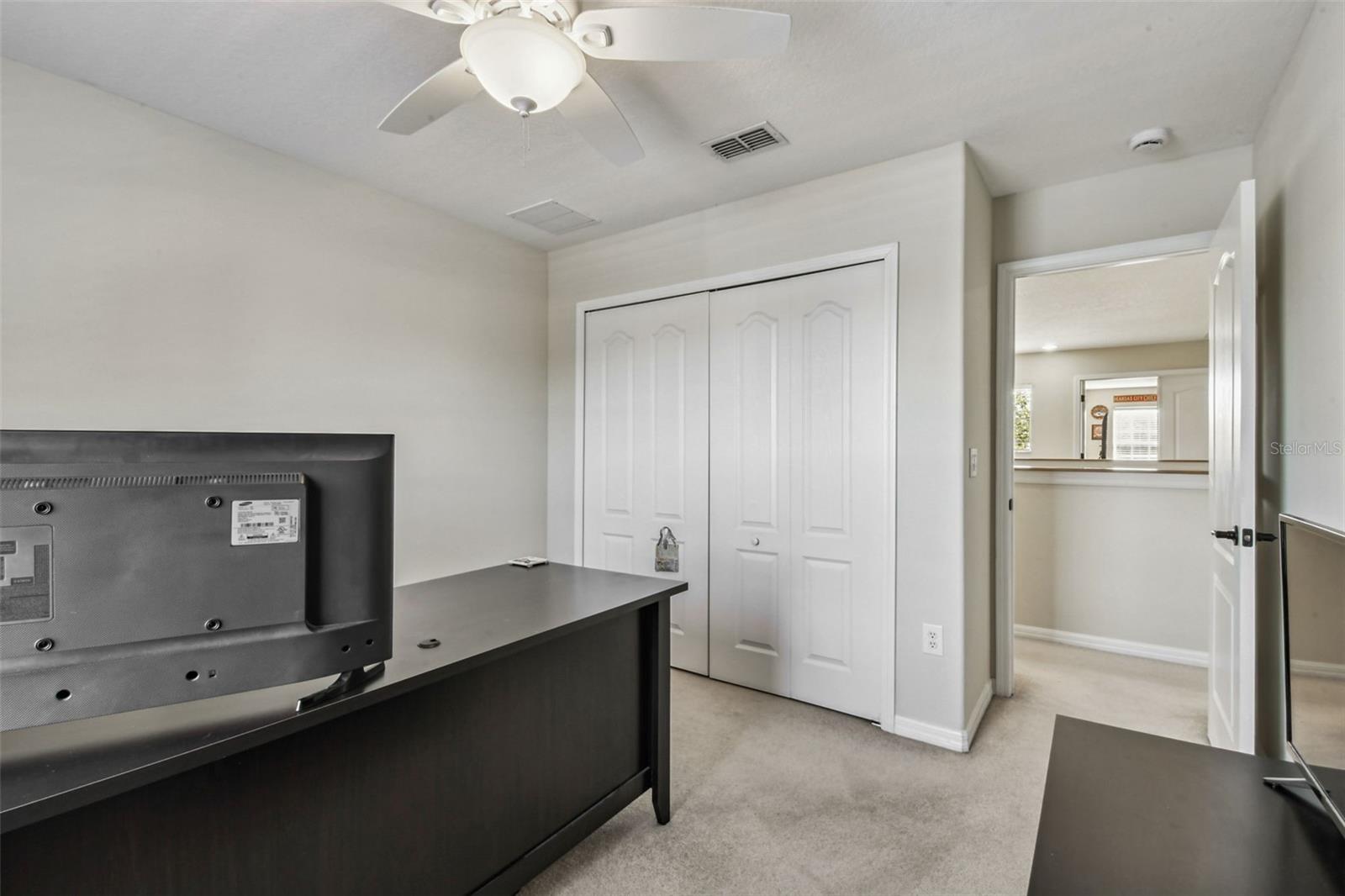 LAKE TALIA PH 02 - Residential