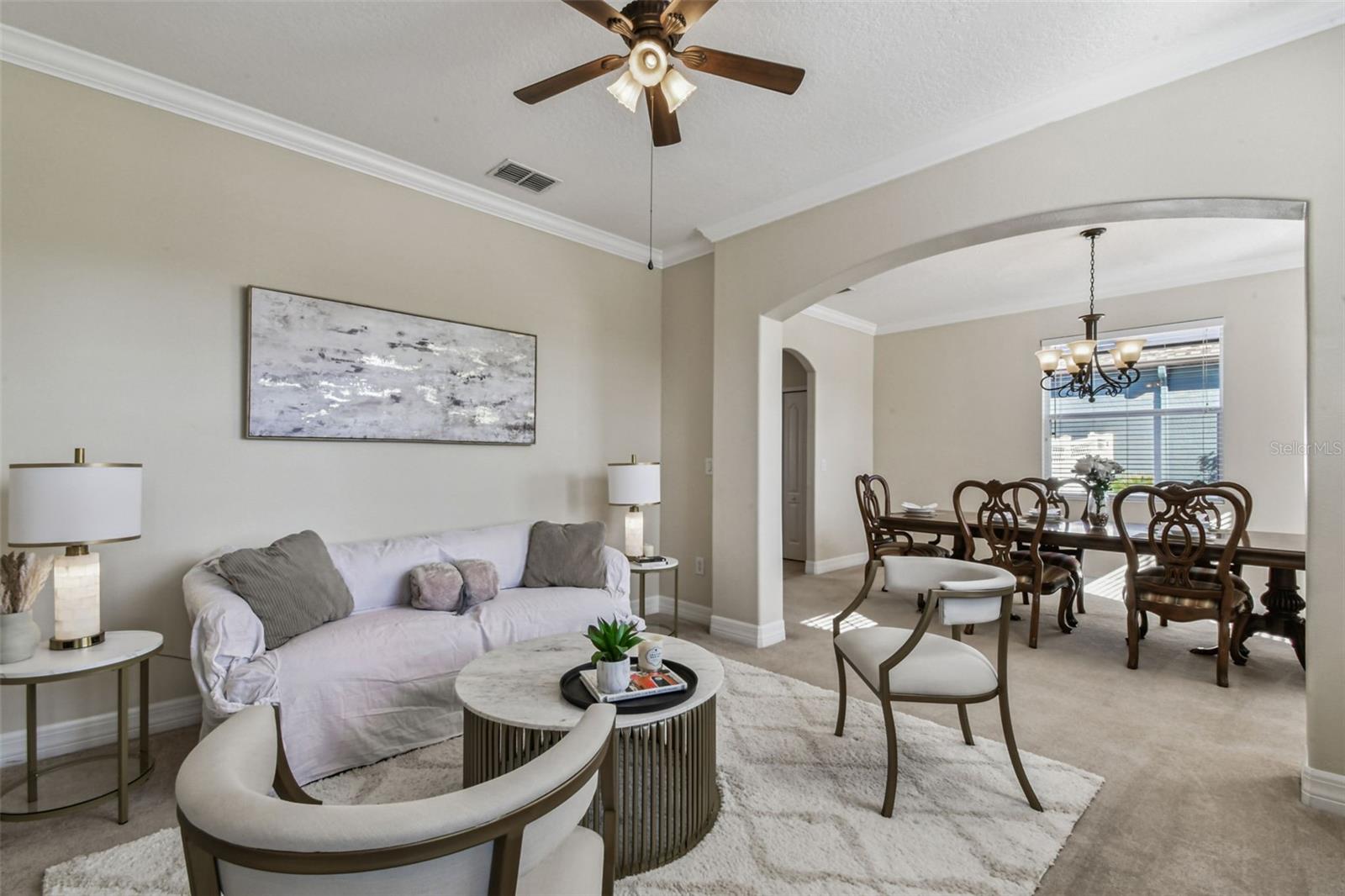 LAKE TALIA PH 02 - Residential