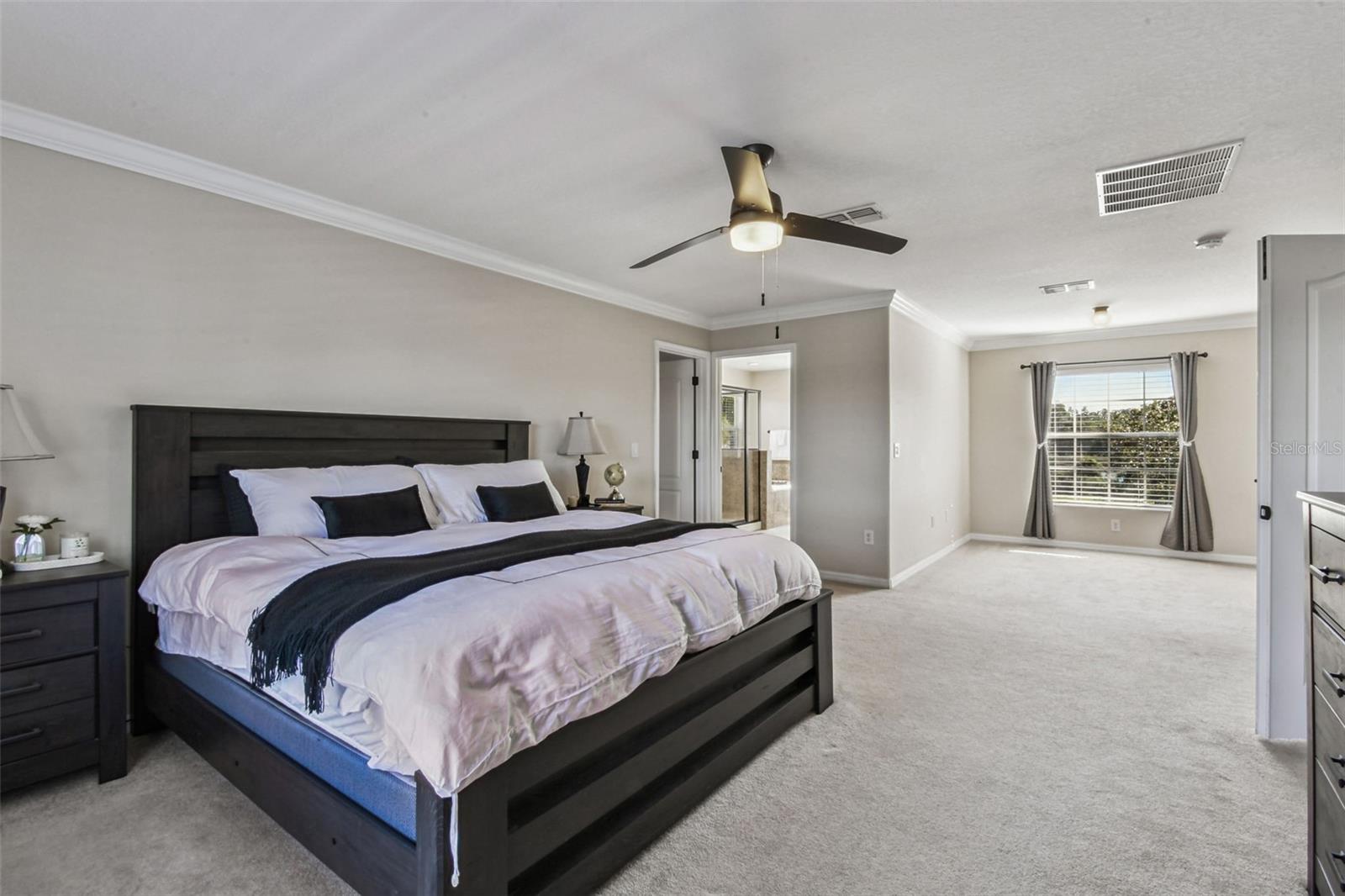 LAKE TALIA PH 02 - Residential