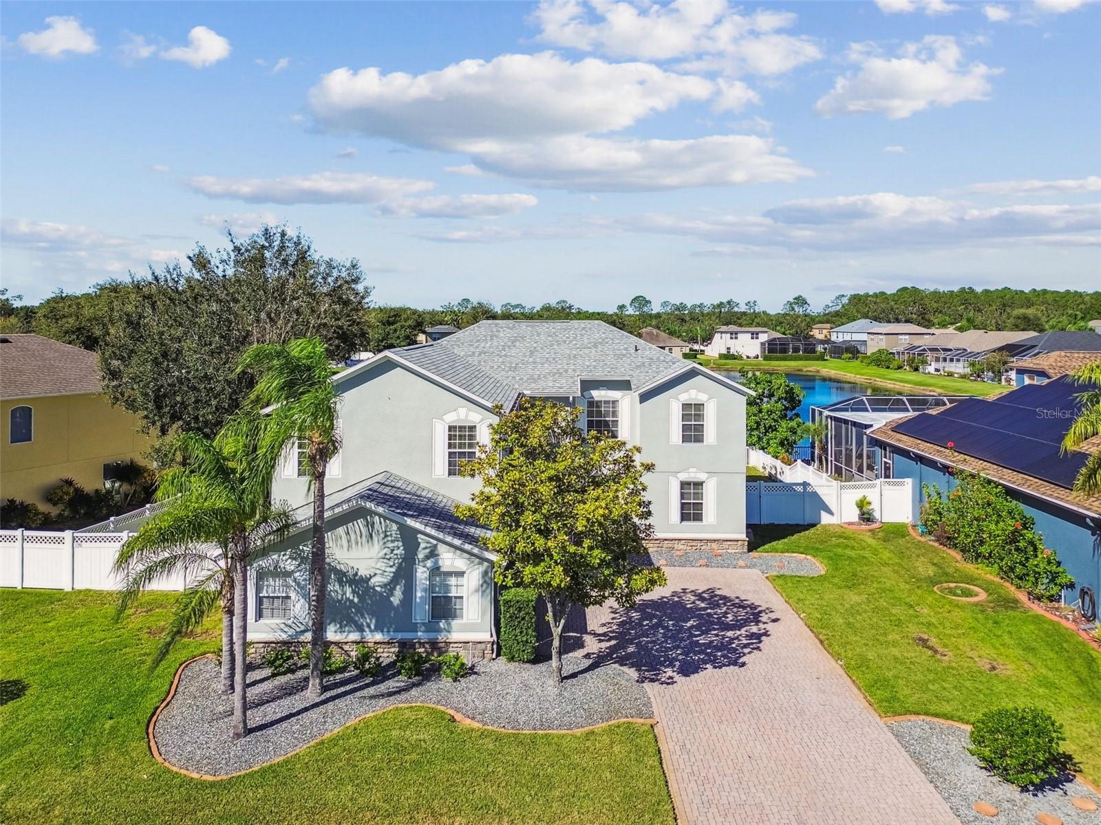 LAKE TALIA PH 02 - Residential