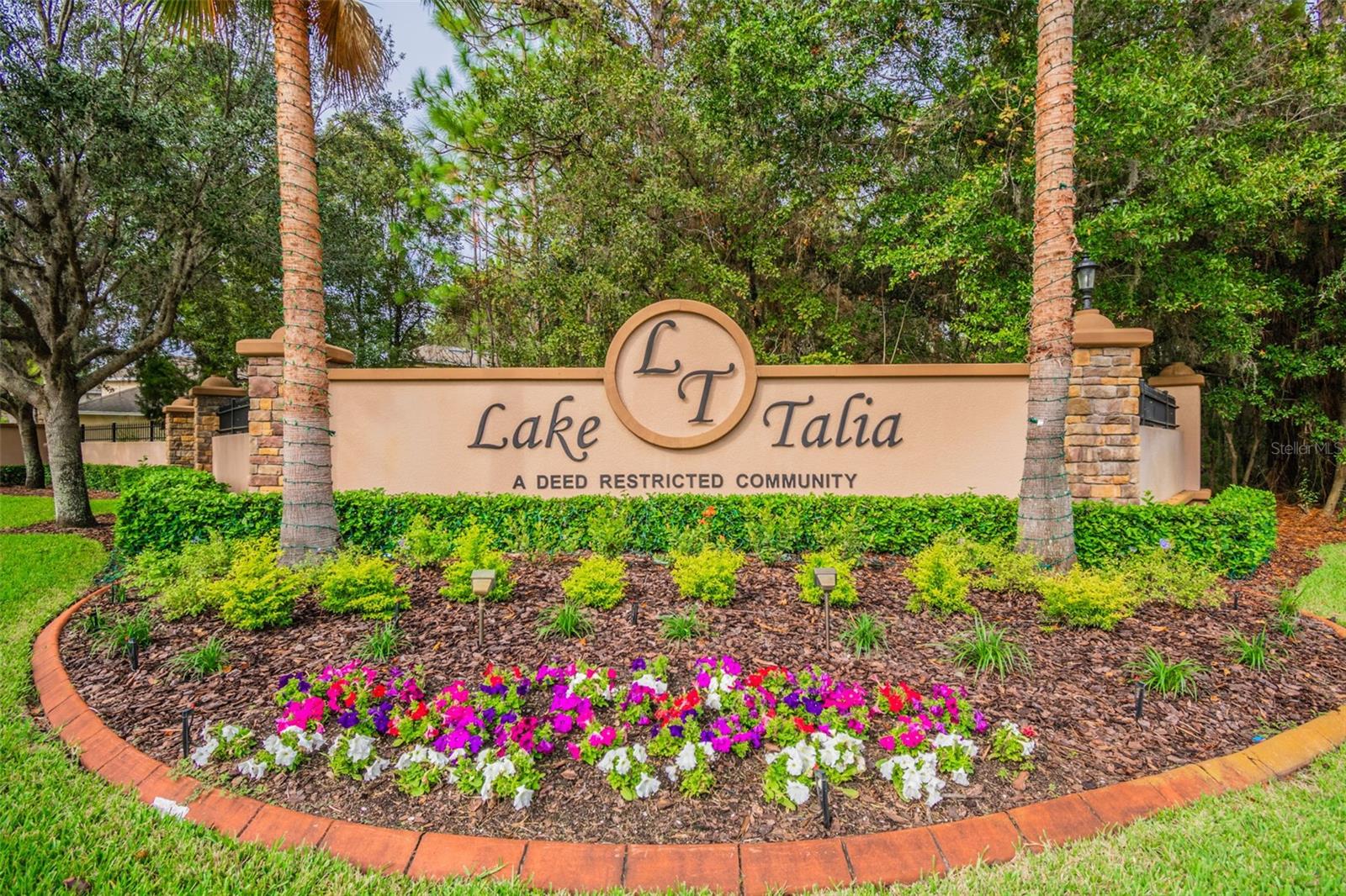 LAKE TALIA PH 02 - Residential