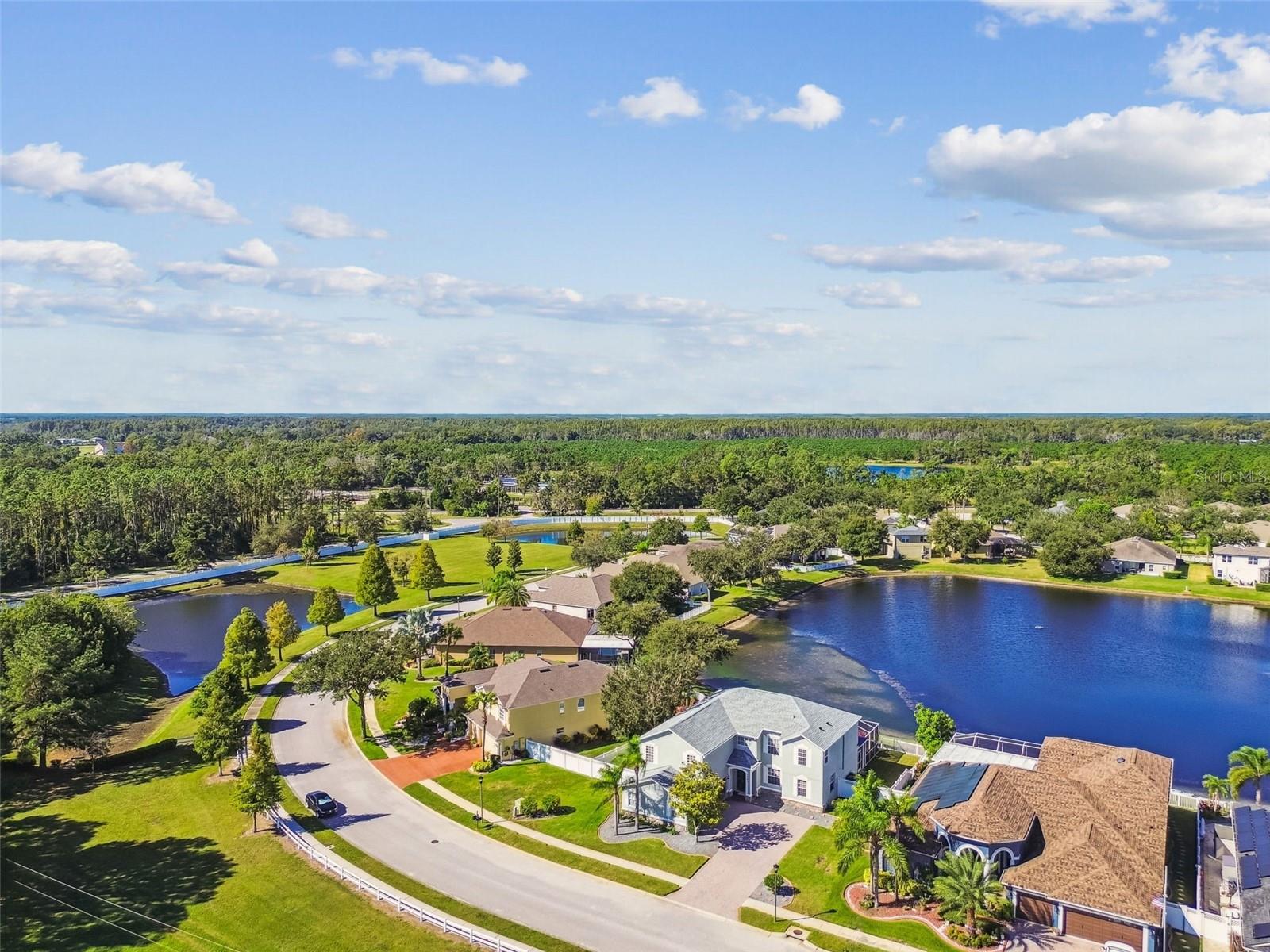 LAKE TALIA PH 02 - Residential