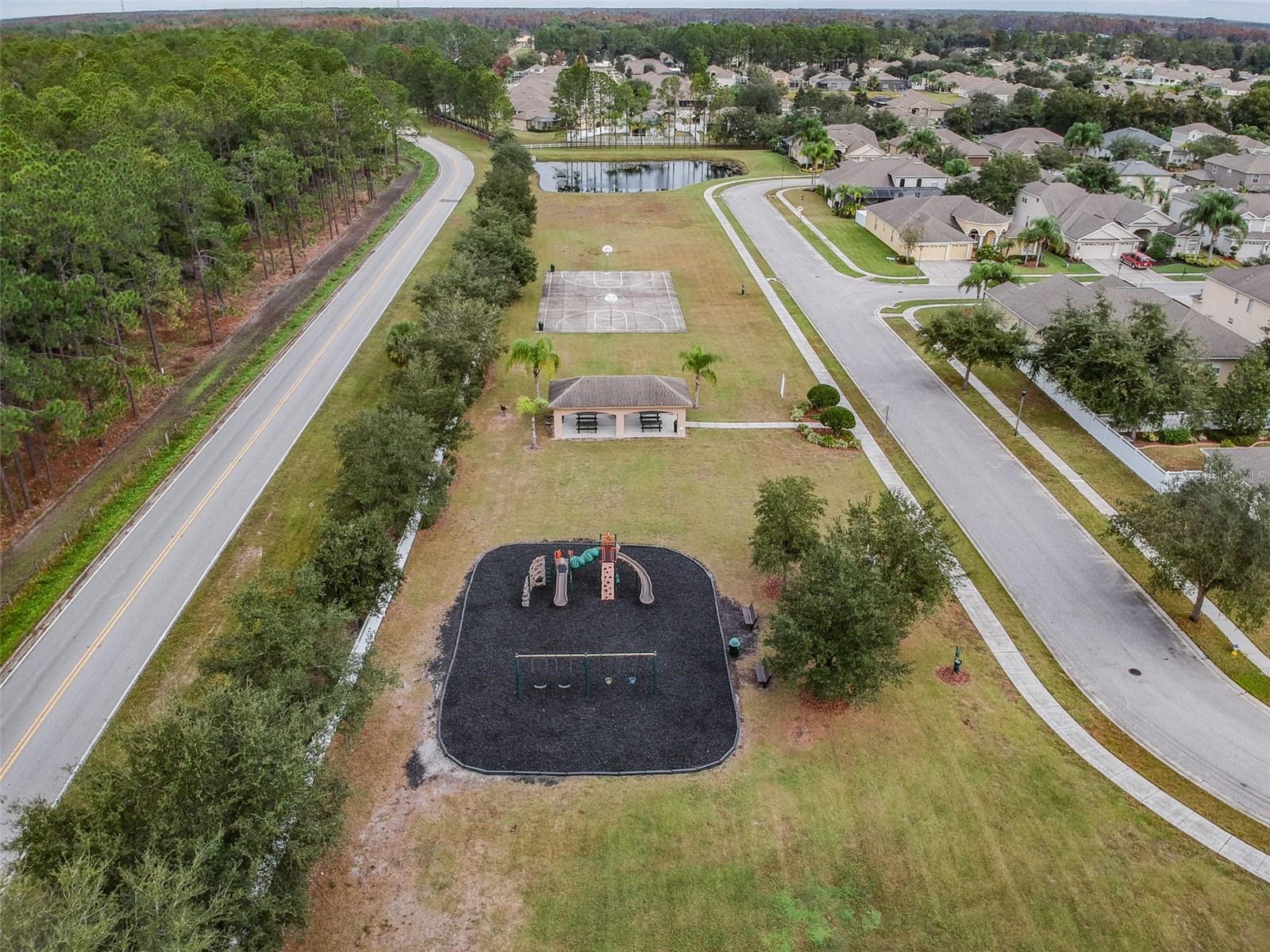 LAKE TALIA PH 02 - Residential