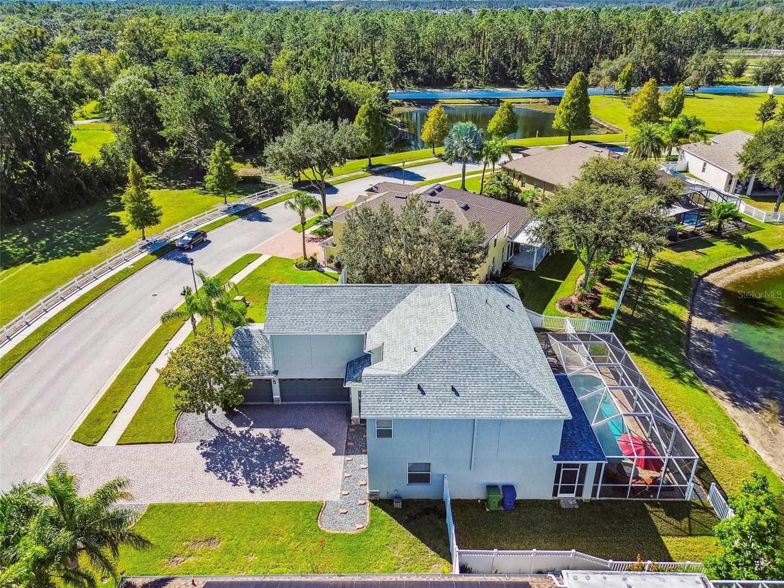 LAKE TALIA PH 02 - Residential