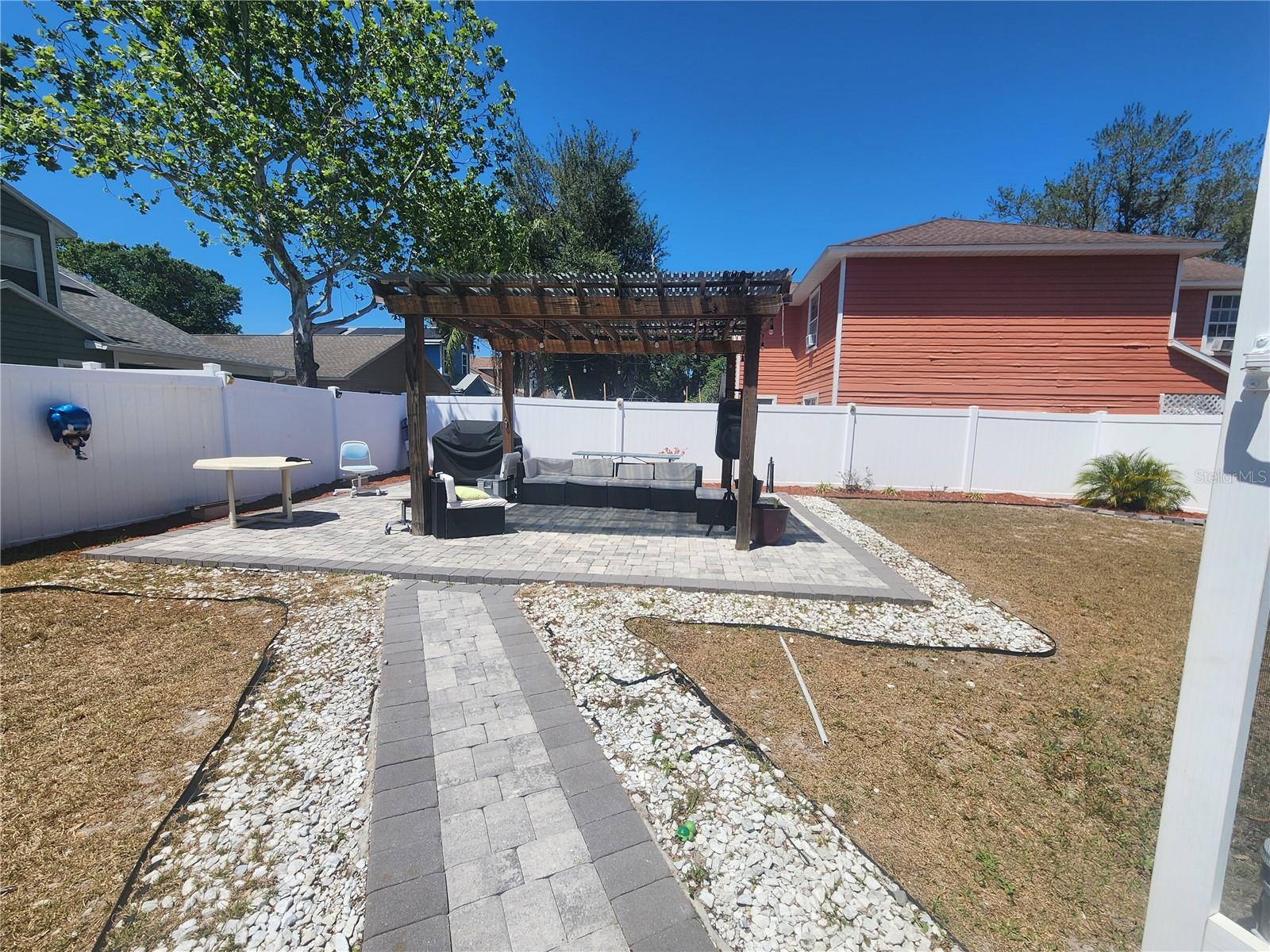 6794 BRITTANY CHASE COURT