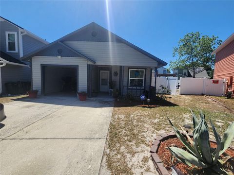 Photo of 6794 Brittany Chase Court, Orlando, FL 32810 (MLS # O6302936) Photo of 6794 Brittany Chase Court, Orlando, FL 32810 (MLS # O6302936)