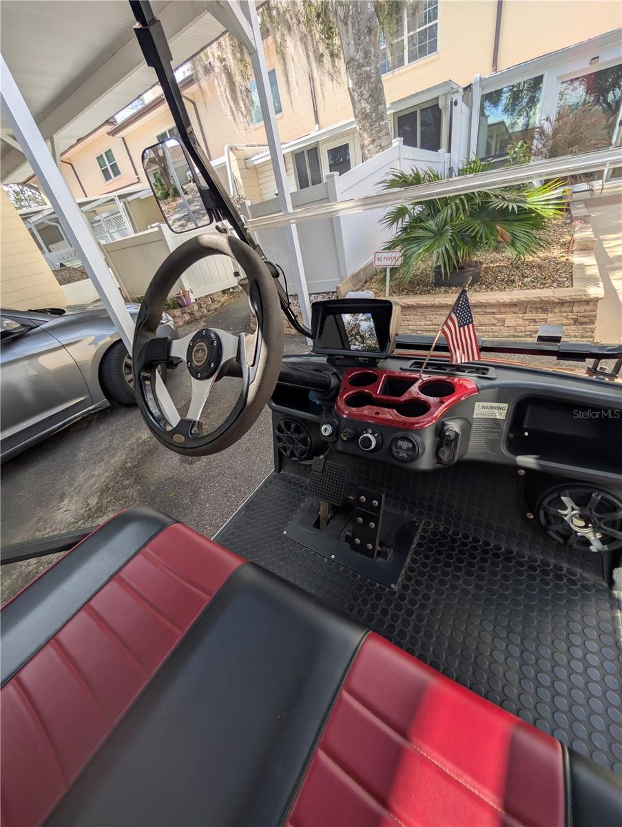 ON TOP OF THE WORLD - Residential