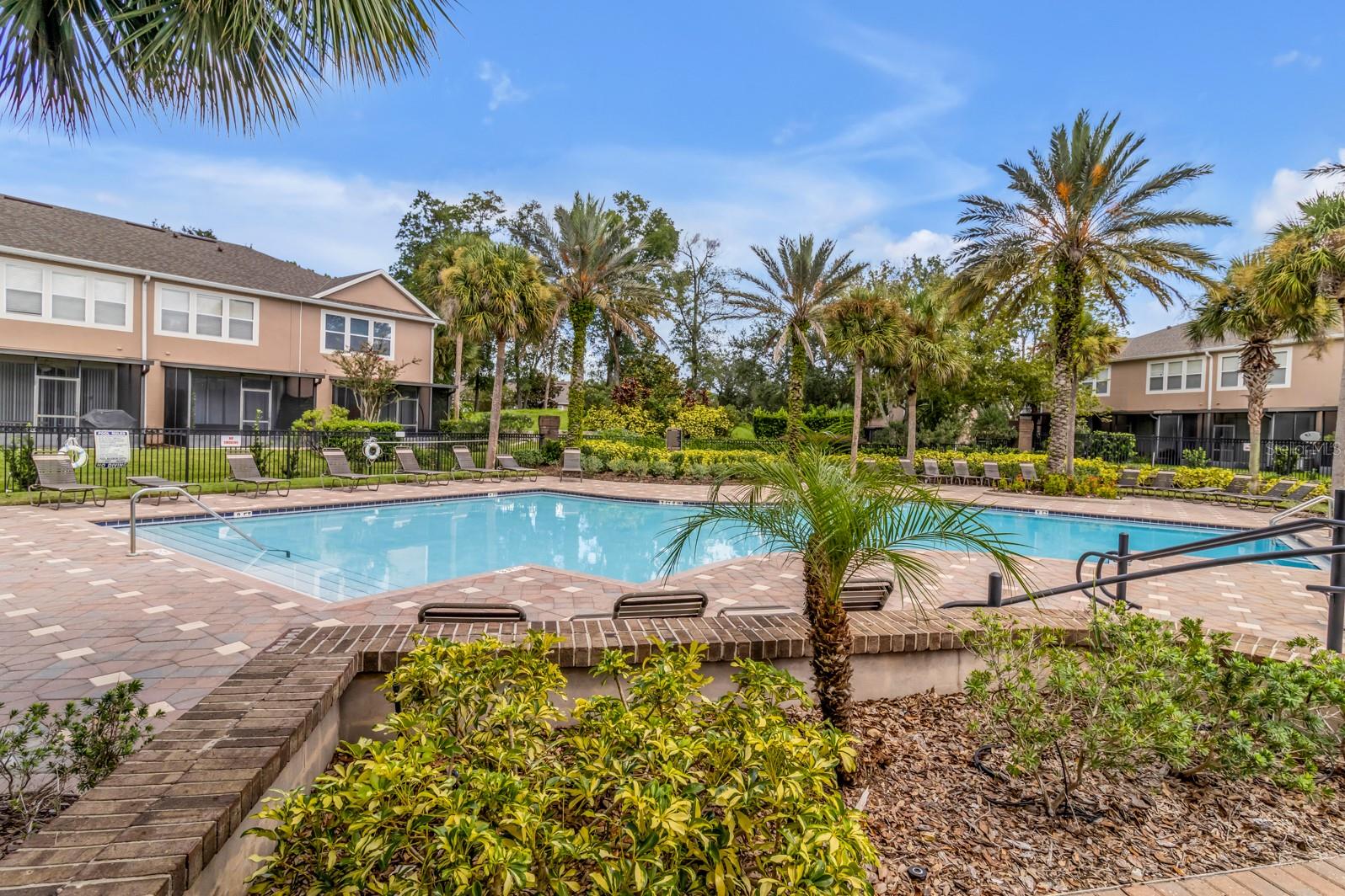 REGENCY OAKS UNIT ONE - Residential