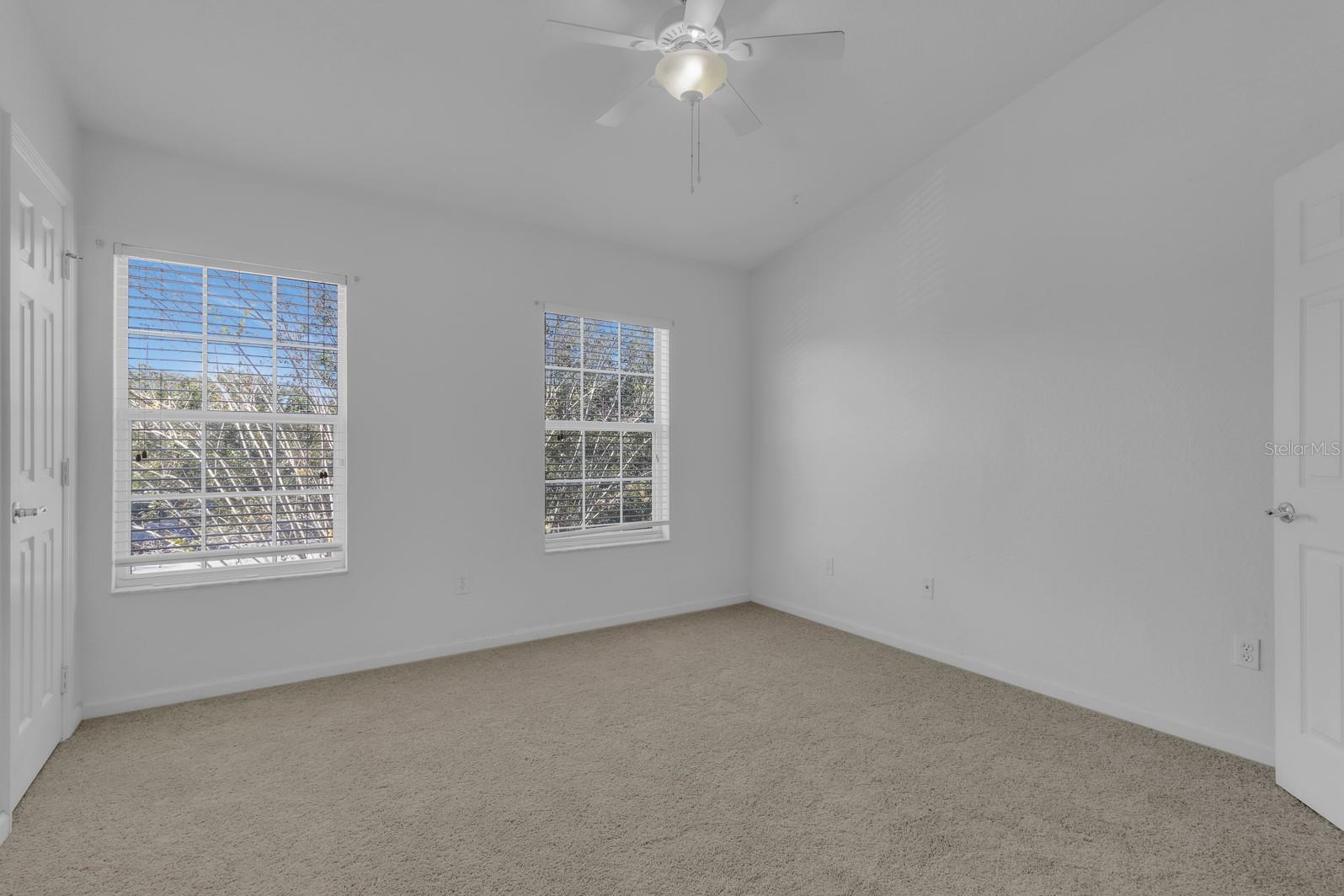 REGENCY OAKS UNIT ONE - Residential