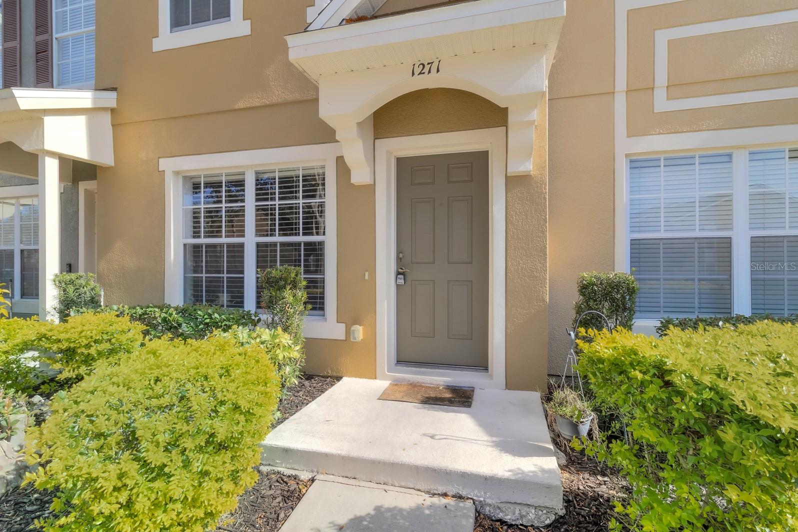 1271 PEPPERDINE LANE