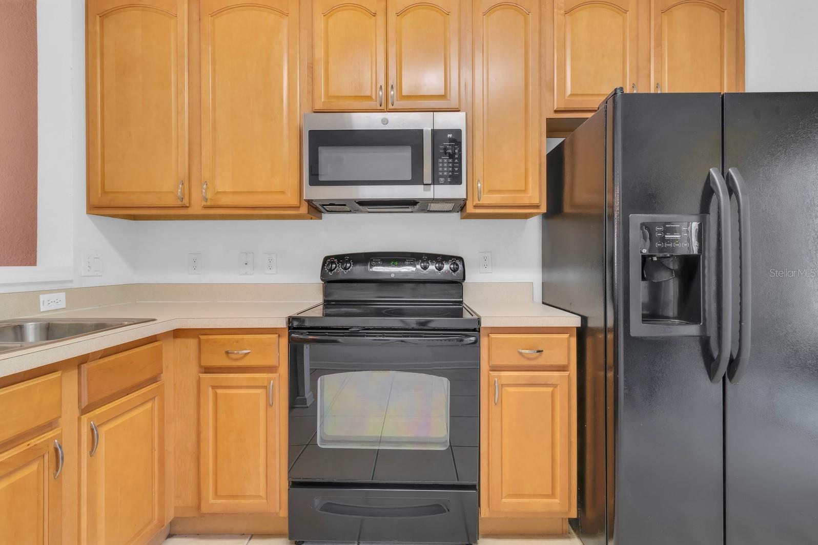 REGENCY OAKS UNIT ONE - Residential