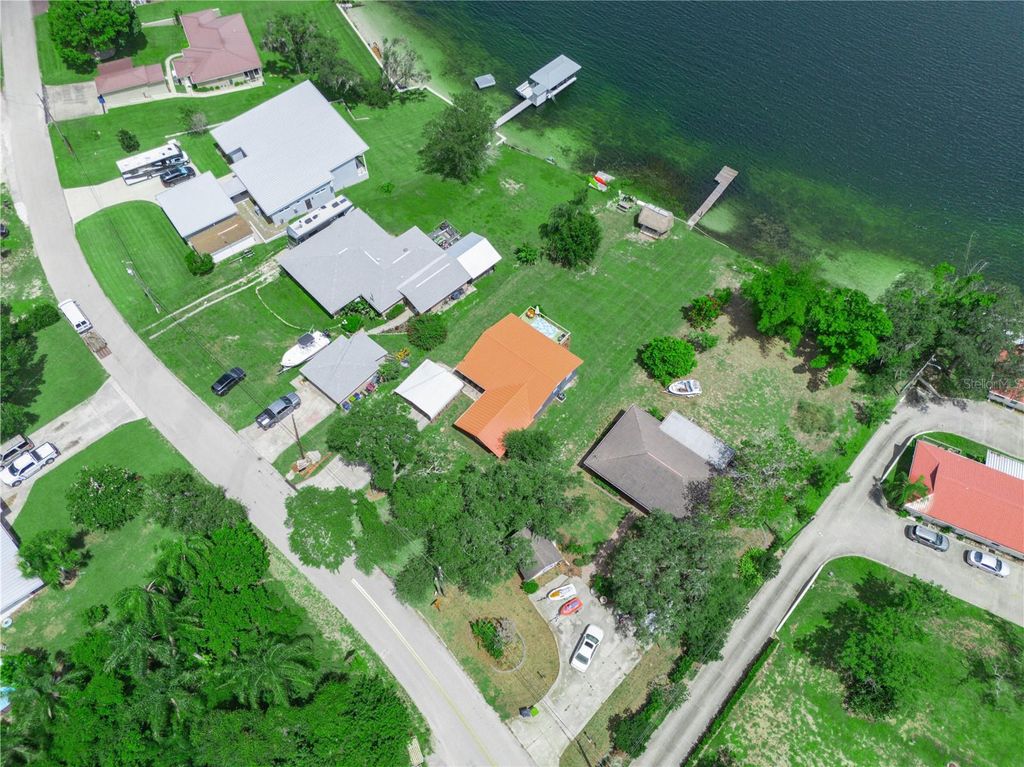 Photo of 113 Mccoy Drive, Lake Placid, FL 33852 (MLS # C7508620)