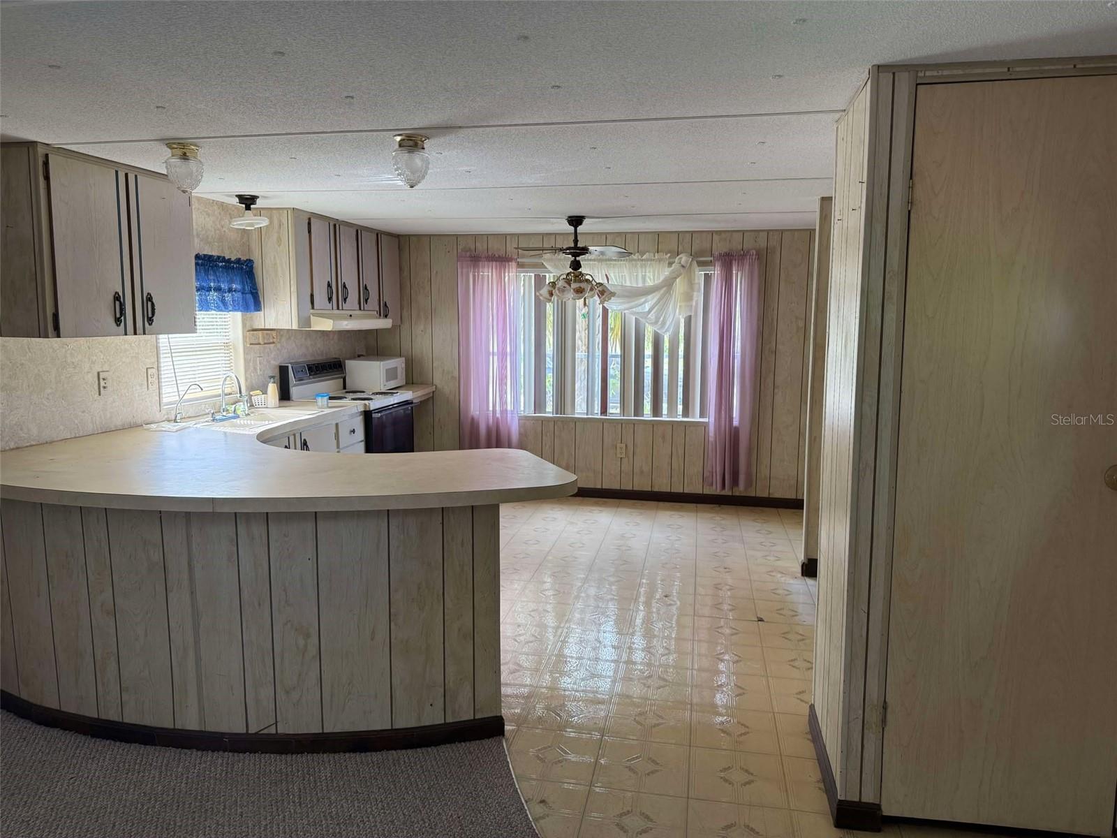 TANGERINE ESTATES - Residential
