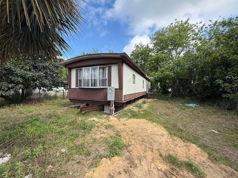 Photo of 16111 Sarasota Street, Brooksville, FL 34604 (MLS # W7875101)