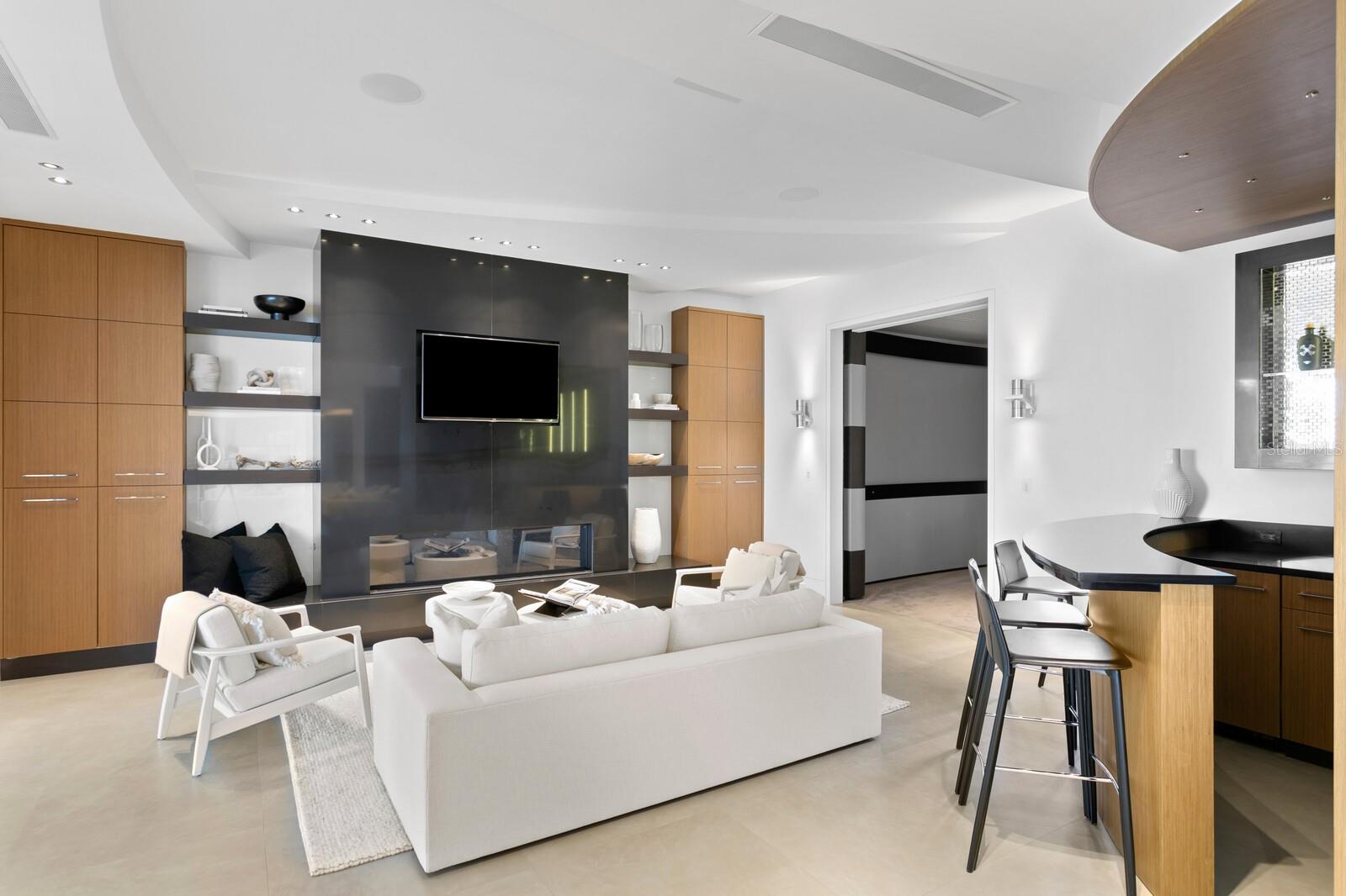 ISLAND ESTATES OF CLEARWATER - Residential