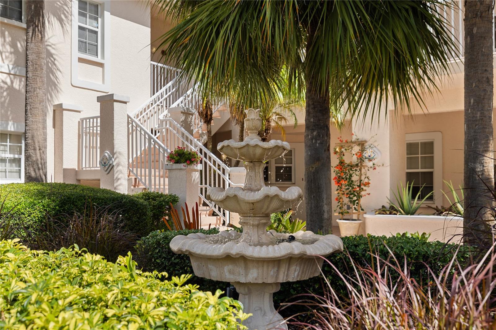 PLAZA DE FLORES - Residential
