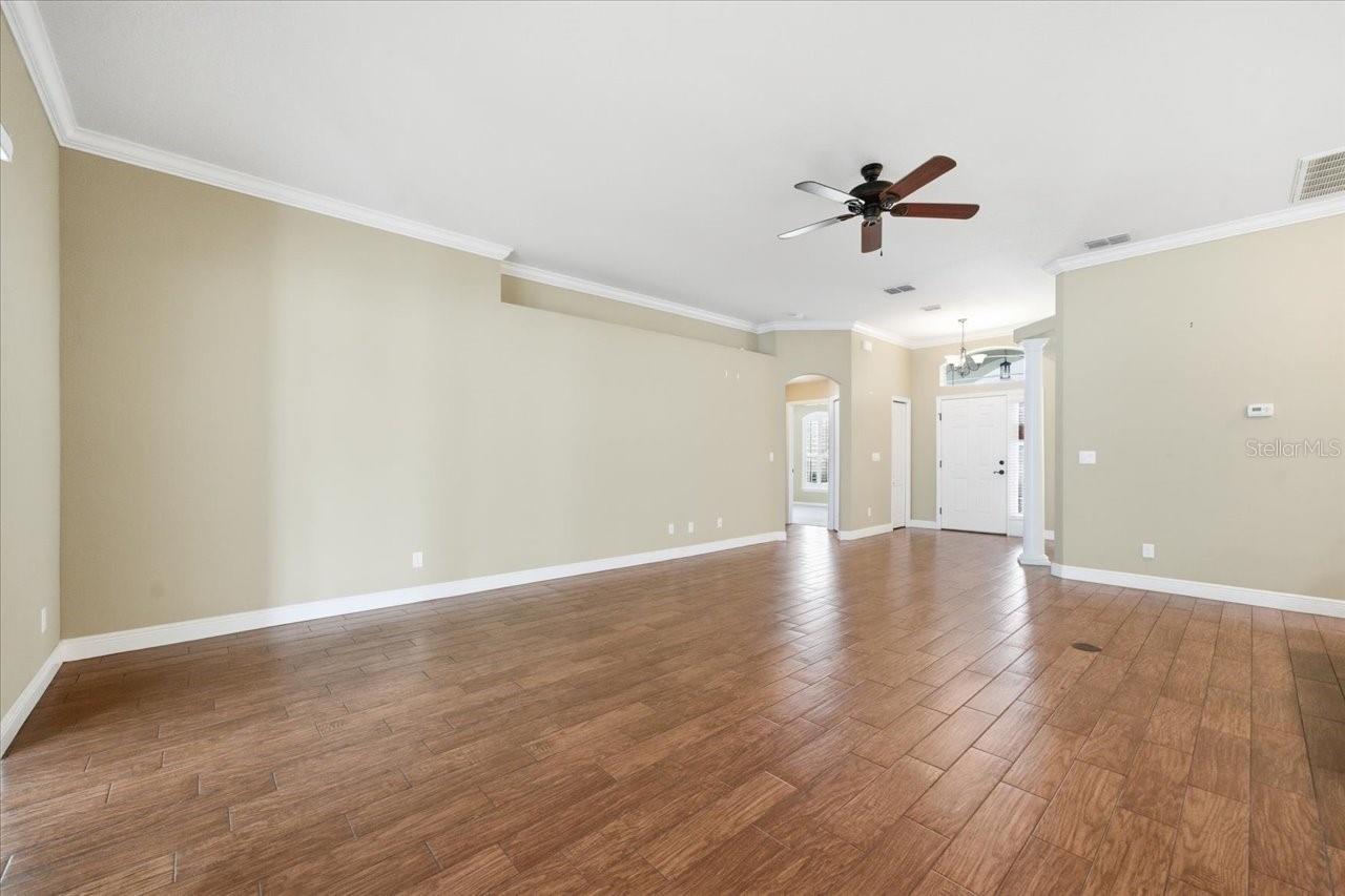 WALDEN POINTE - Residential