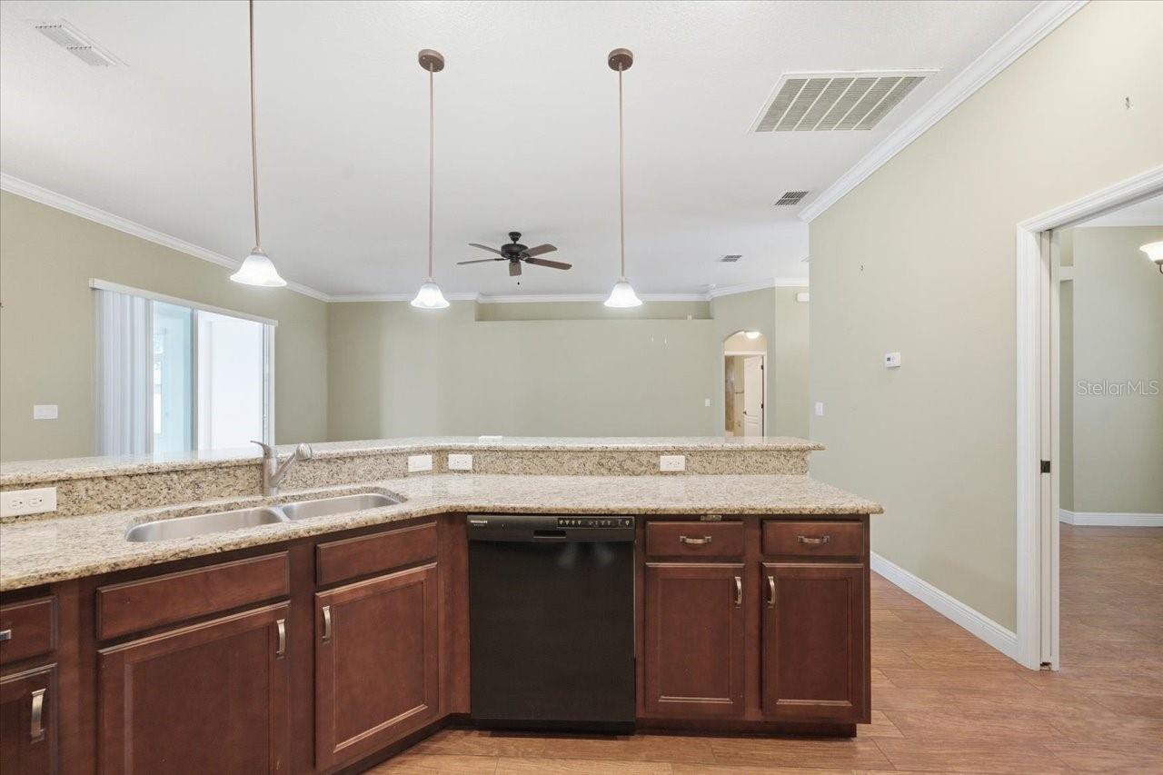 WALDEN POINTE - Residential