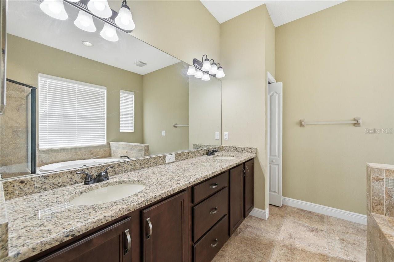 WALDEN POINTE - Residential