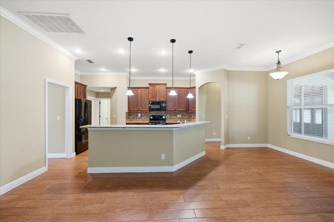 WALDEN POINTE - Residential