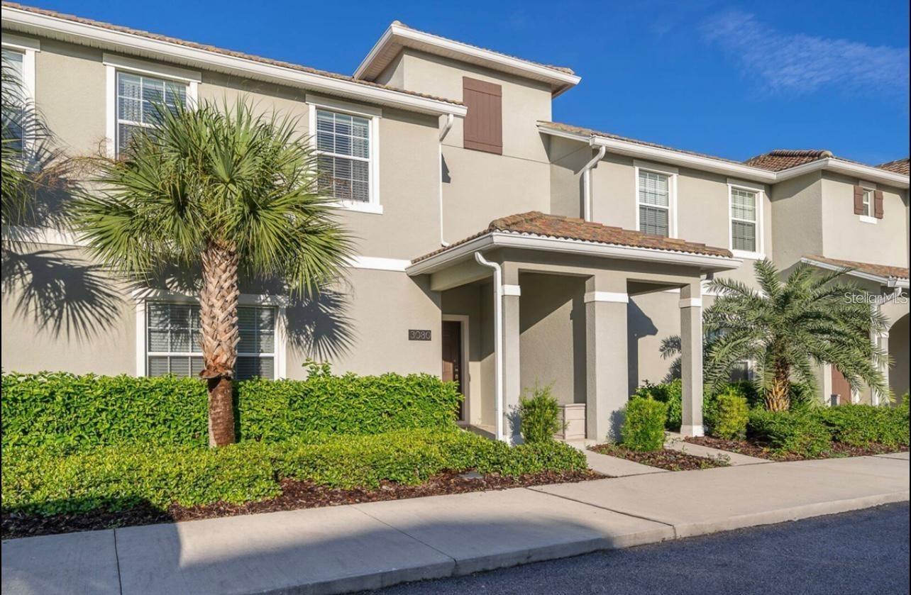 Welcome to 3080 Tom Sawyer Dr, this spacious and luxurious townhome is located just minutes away from Disney!! Boast 4 bedrooms, one of them being on the first floor, 3 full bathrooms and a private pool. Sleek modern finishes, and spacious open concept living areas that combine comfort and functionality. The centrally located kitchen features quartz countertops, 42" cabinets, and sleek slate appliances, offering seamless access to the expansive great room and dining room—perfect for entertaining or family gatherings.
Situated in Storey Lake, you will have the pleasure to enjoy endless Amenities: community pool, fitness center, dog park, playground, slides and much more... Furniture is optional!!