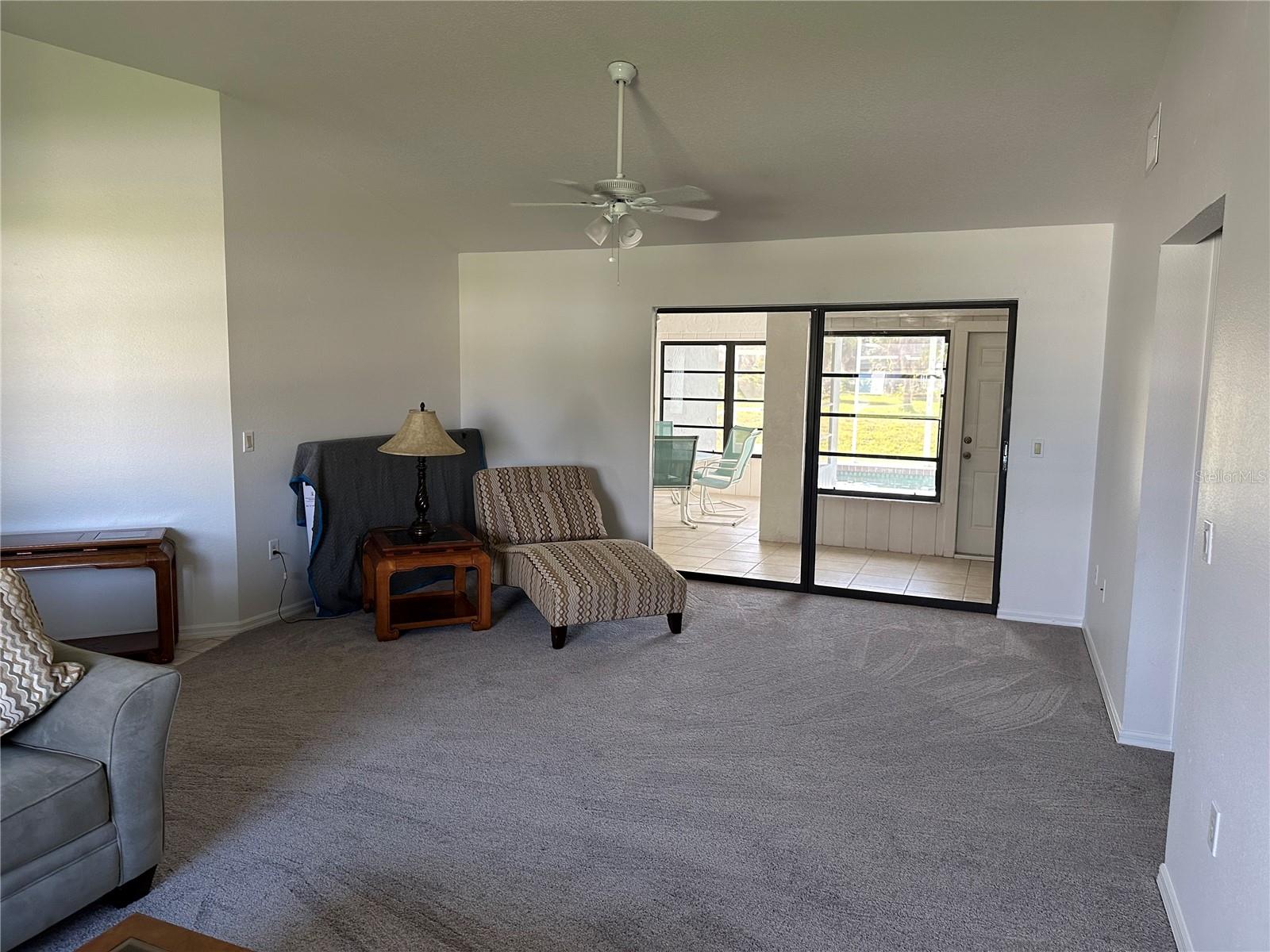 ROTONDA WEST PEBBLE BEACH - Residential