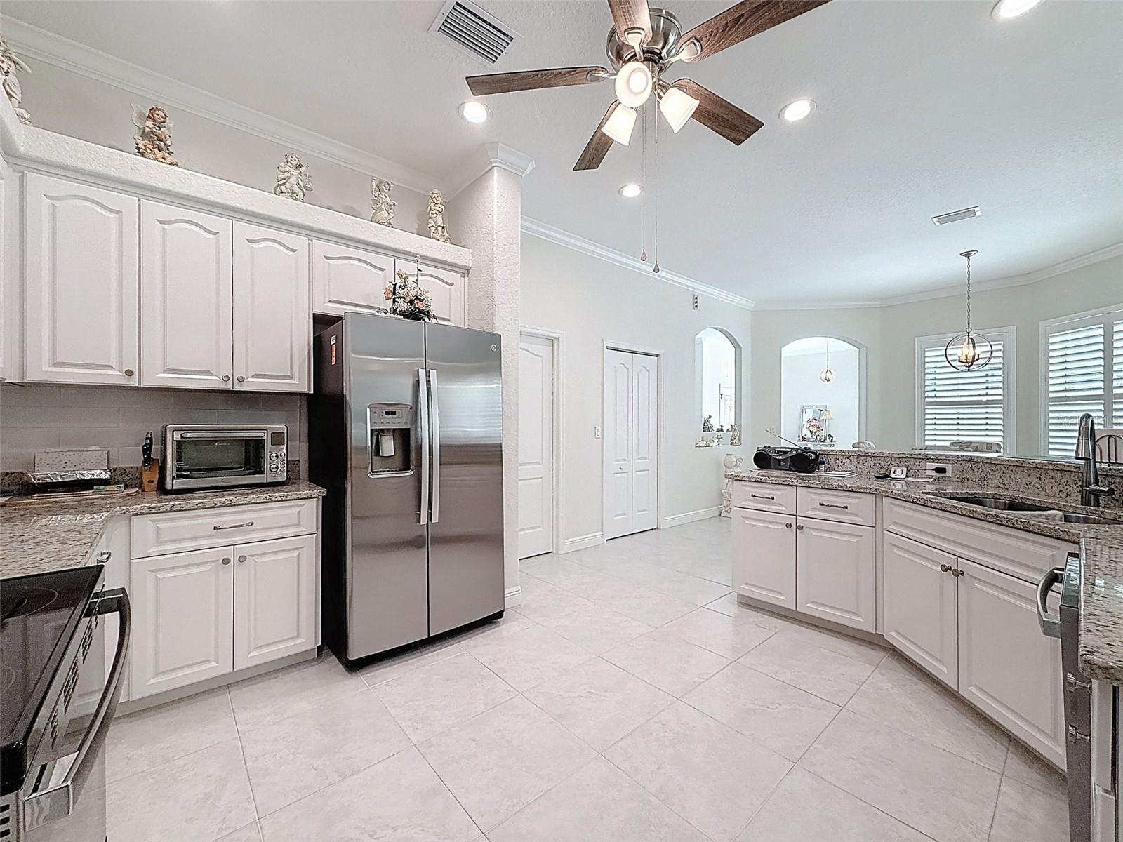 SPRING HILL - Residential