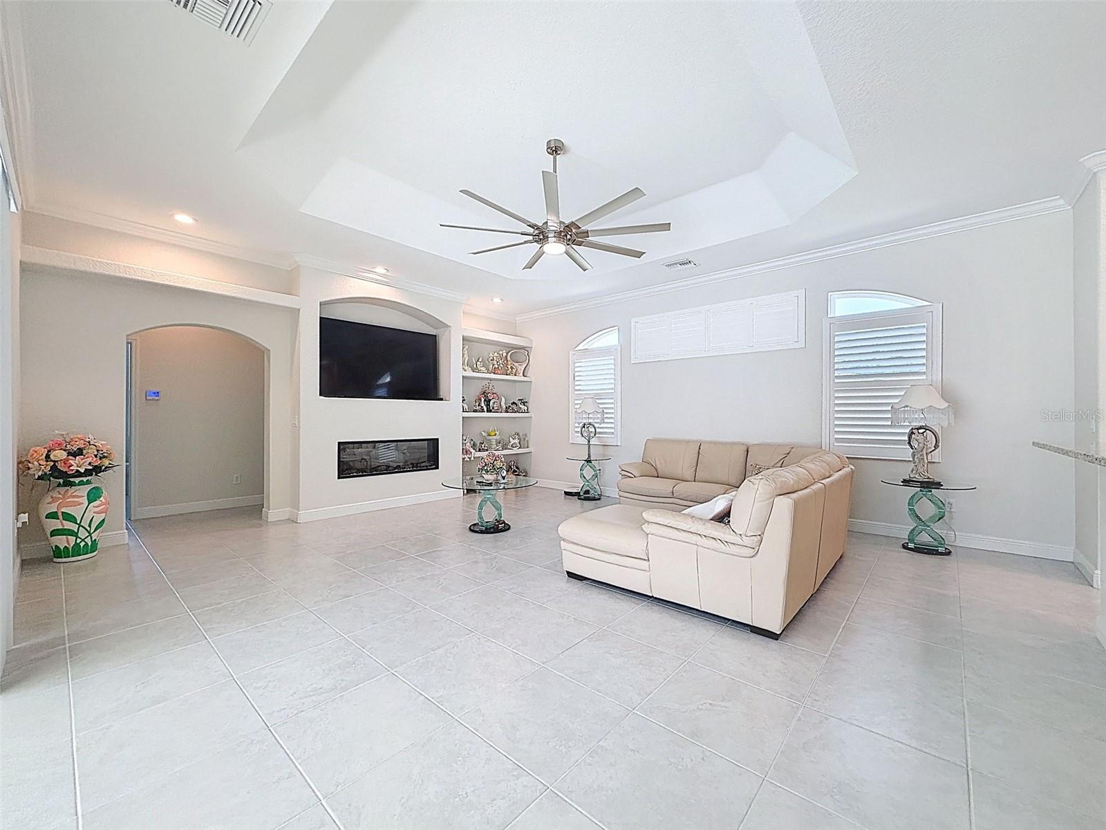 SPRING HILL - Residential