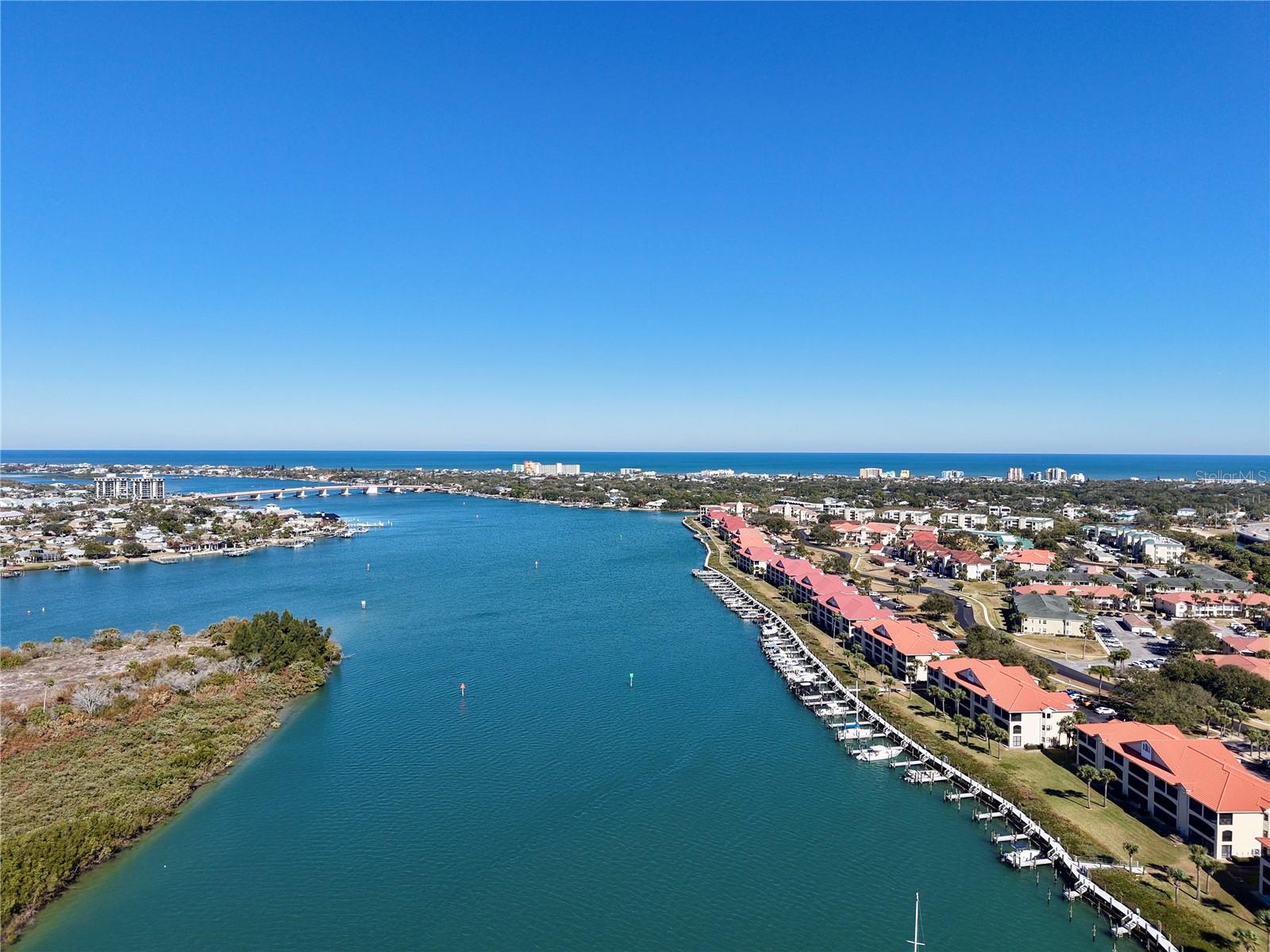 442 BOUCHELLE DRIVE 305