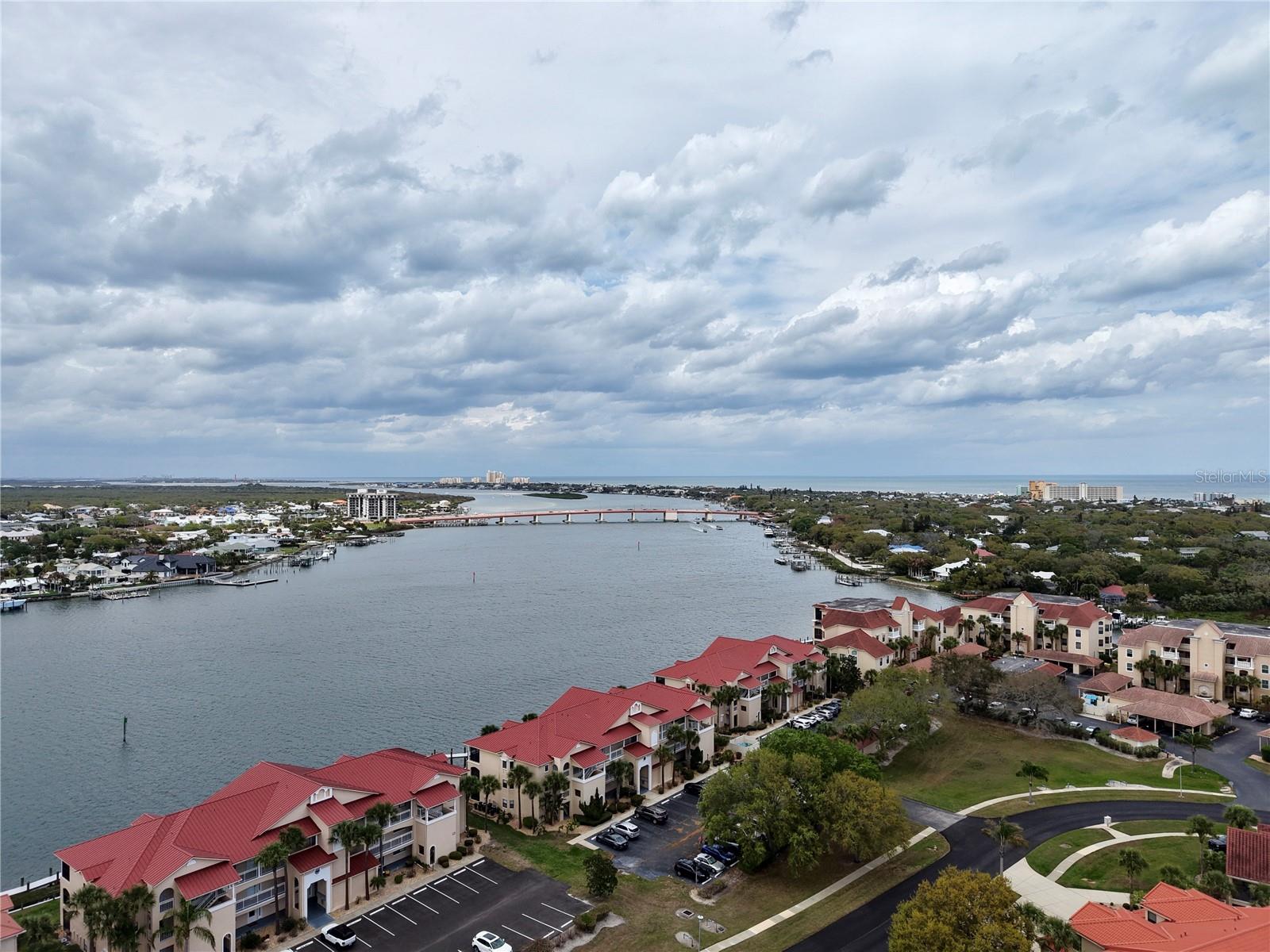 442 BOUCHELLE DRIVE 305