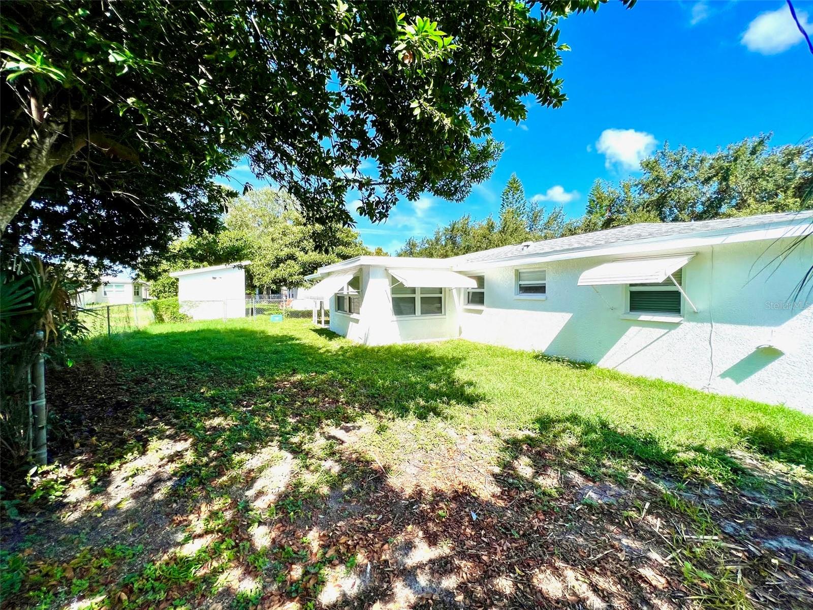 ORANGEWOOD VILLAGE - Residential Lease