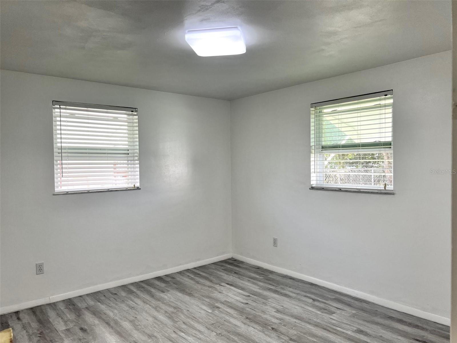 ORANGEWOOD VILLAGE - Residential Lease