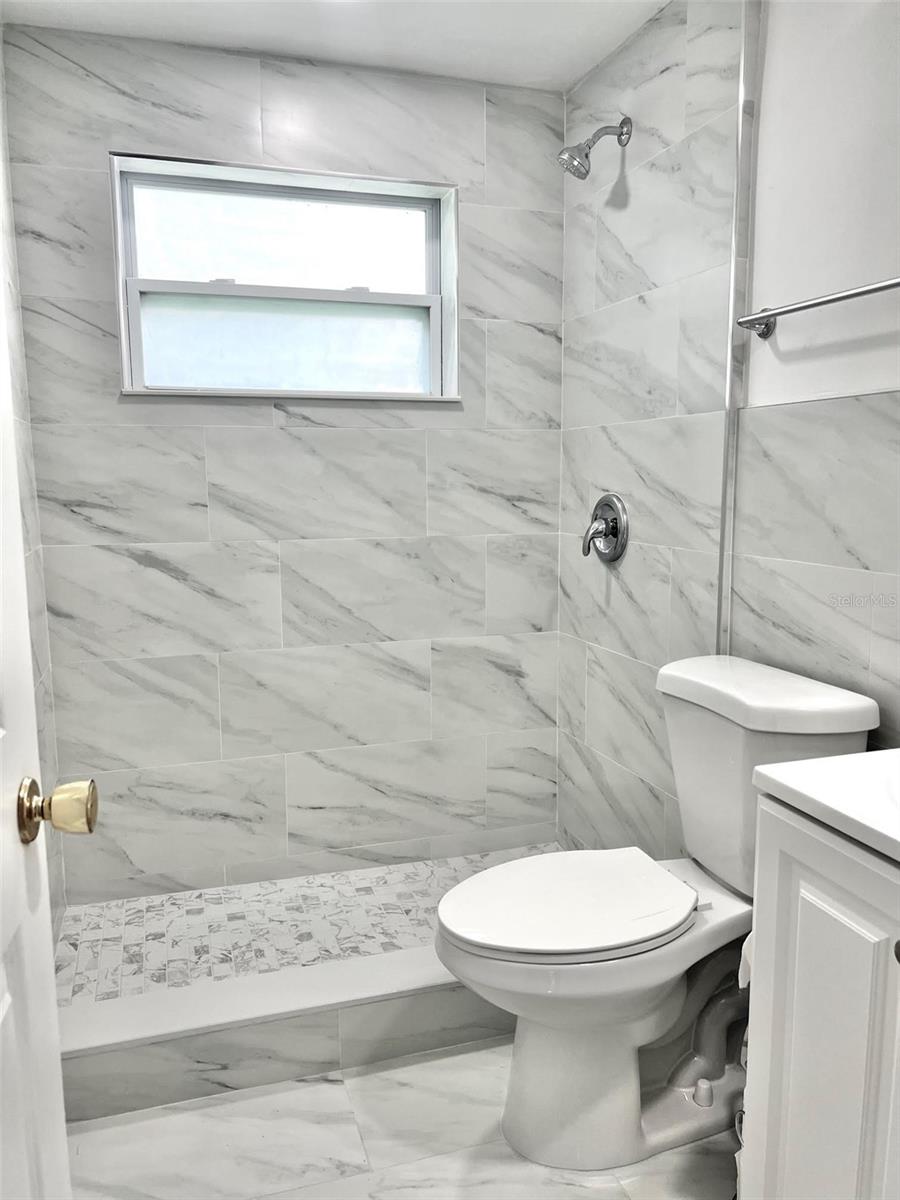 ORANGEWOOD VILLAGE - Residential Lease