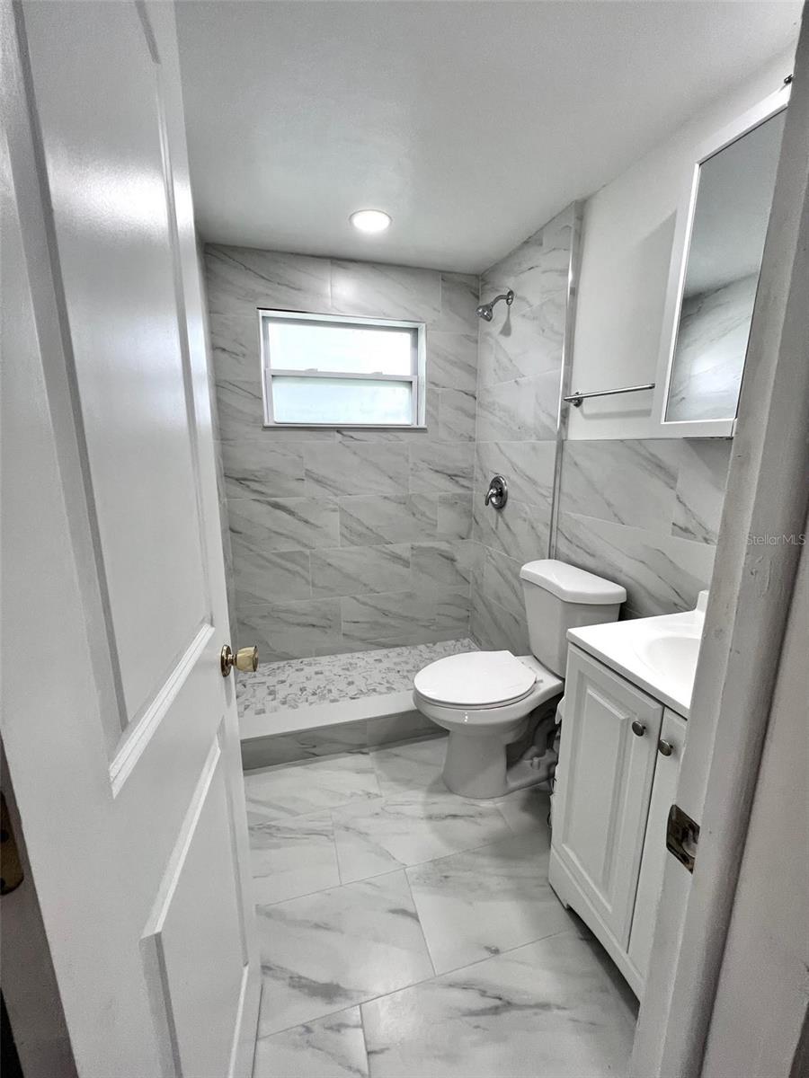 ORANGEWOOD VILLAGE - Residential Lease