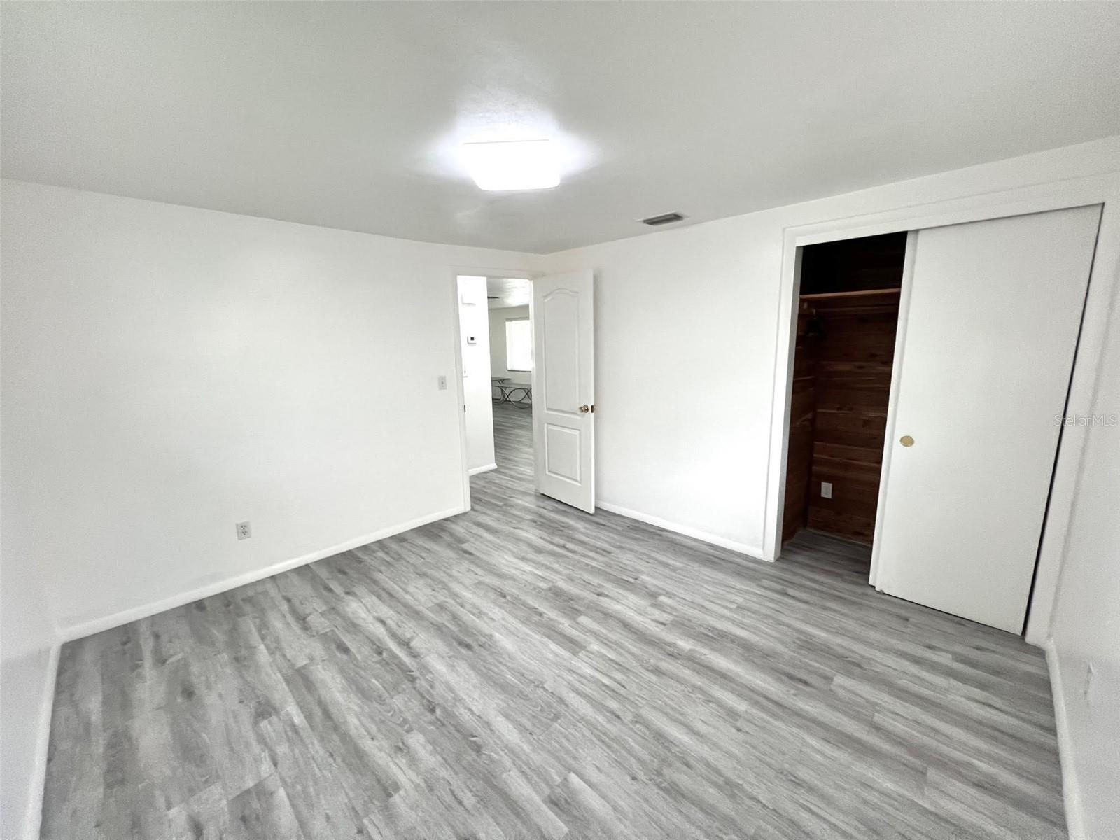 ORANGEWOOD VILLAGE - Residential Lease