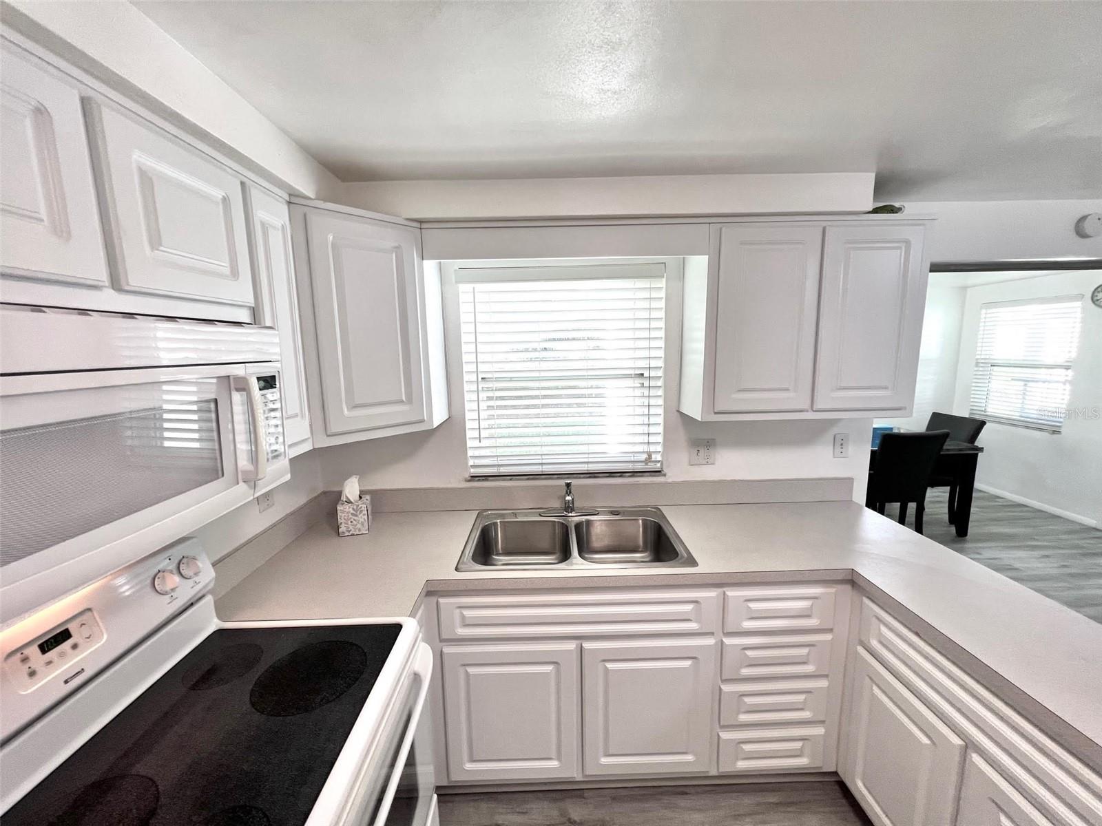 ORANGEWOOD VILLAGE - Residential Lease