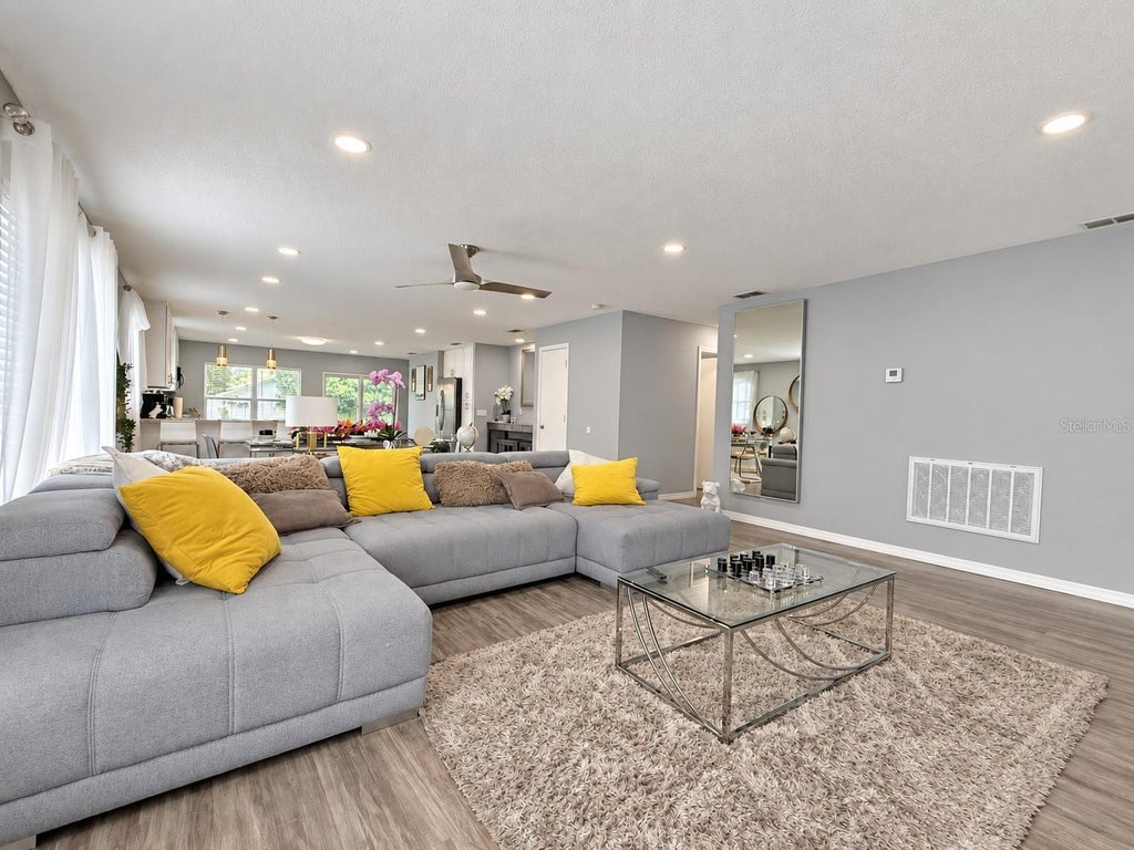 Photo of 4440 Bleasdale Avenue, Orlando, FL 32808 (MLS # O6440105)