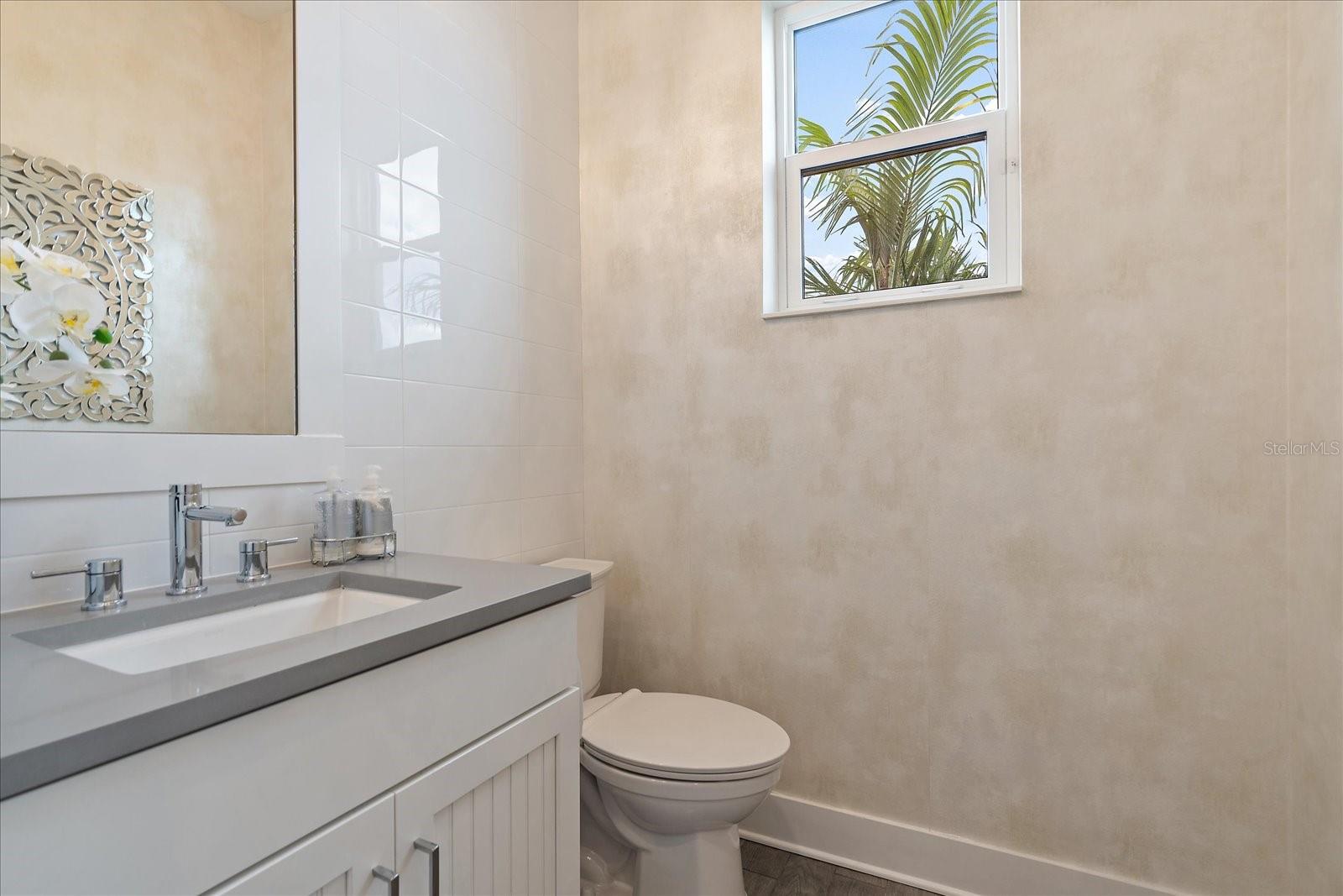 LAKEHOUSE COVE/WATERSIDE PH 1 - Residential