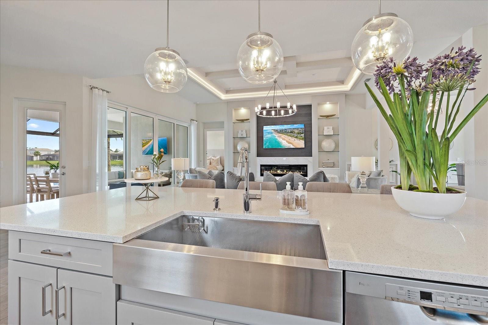 LAKEHOUSE COVE/WATERSIDE PH 1 - Residential