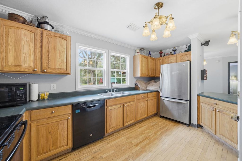 Photo of 8010 Franklin Road, Plant City, FL 33565 (MLS # TB8467757)