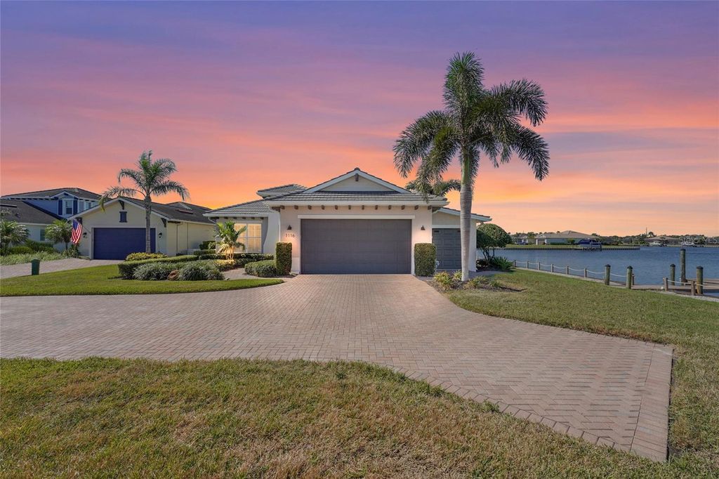 Photo of 1116 Bearing Court, Bradenton, FL 34208 (MLS # A4668535)