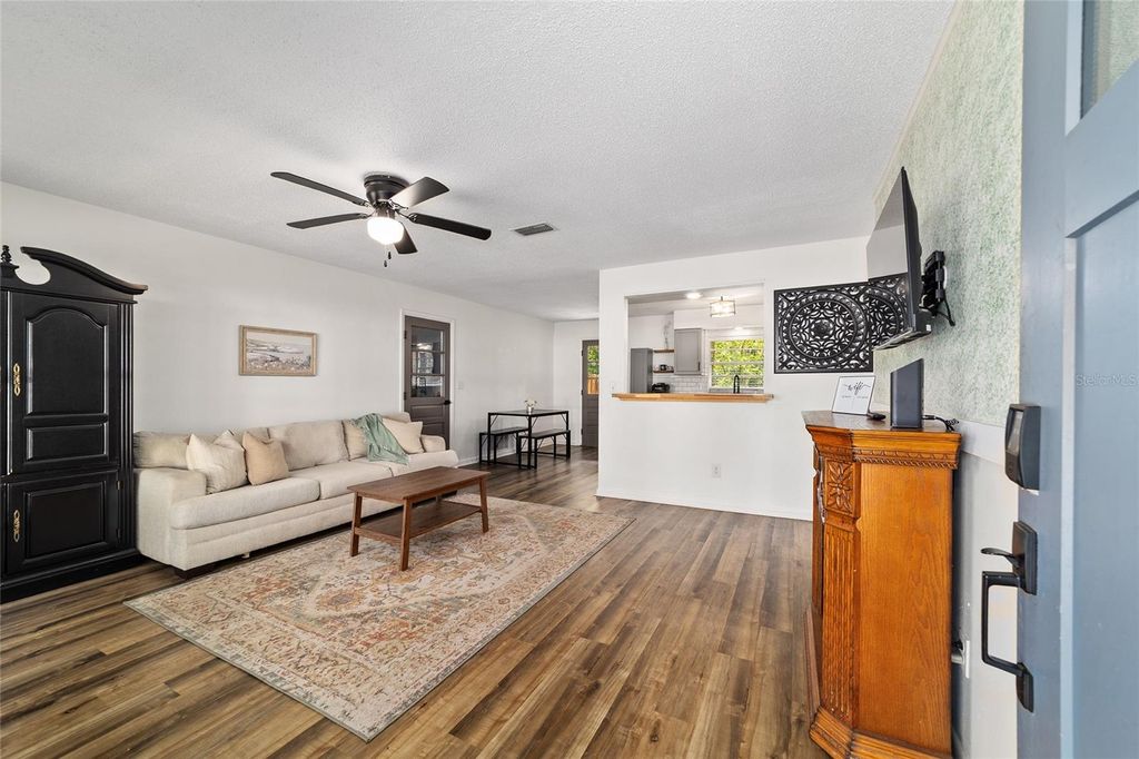 Photo of 4601 SE 18th Avenue, Ocala, FL 34480 (MLS # OM702646)