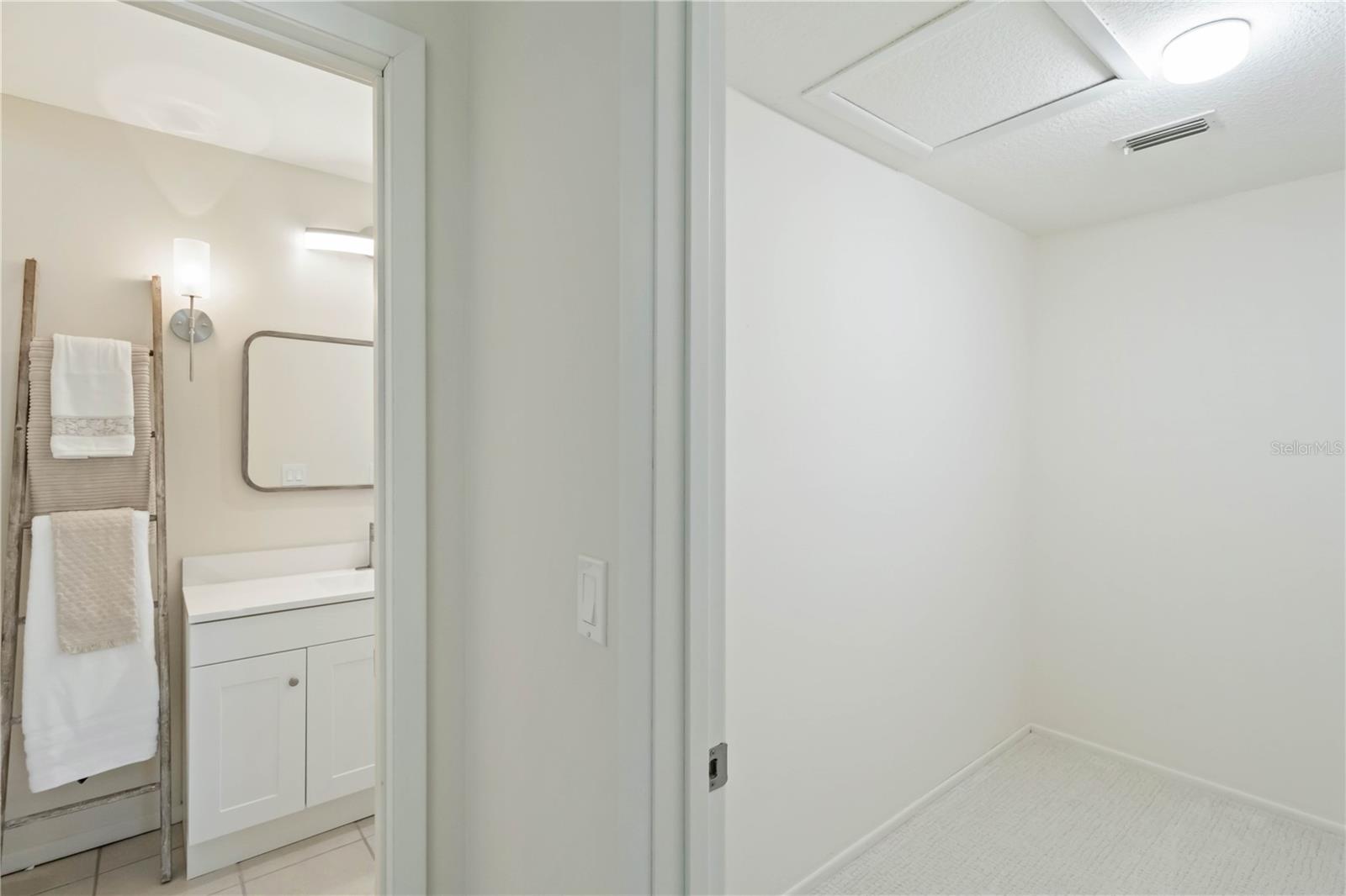 WOODLAWN LAKES FIRST ADD - Residential