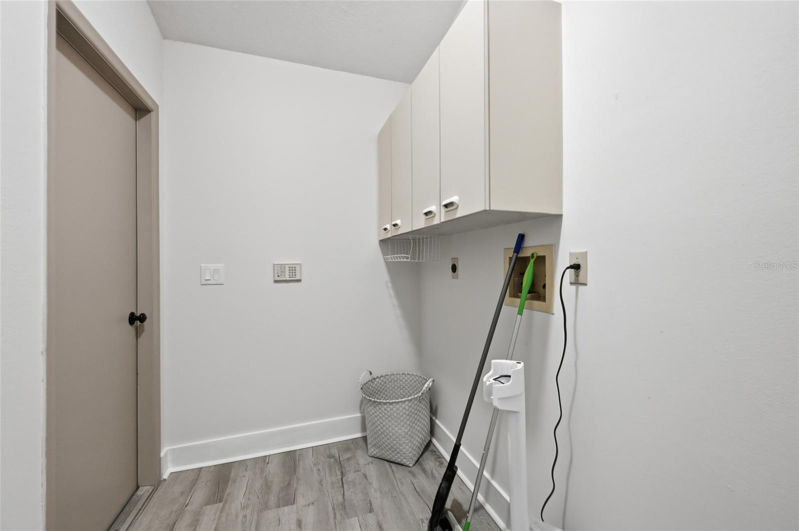 WOODLAWN LAKES FIRST ADD - Residential