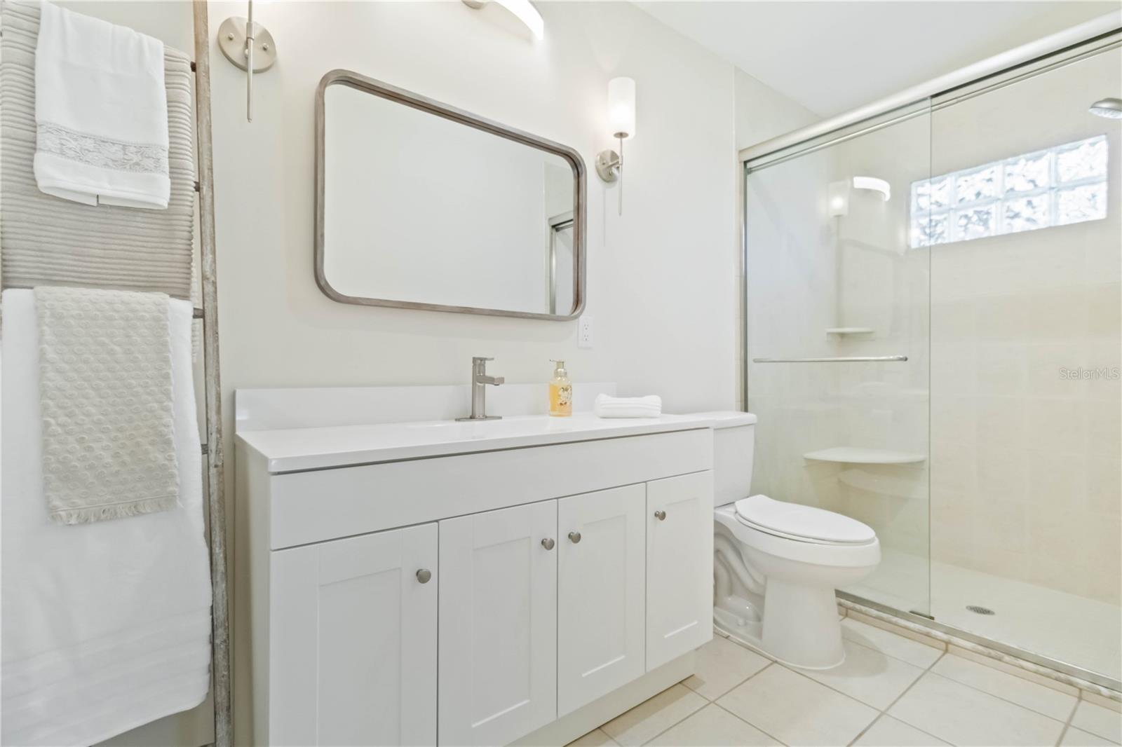 WOODLAWN LAKES FIRST ADD - Residential