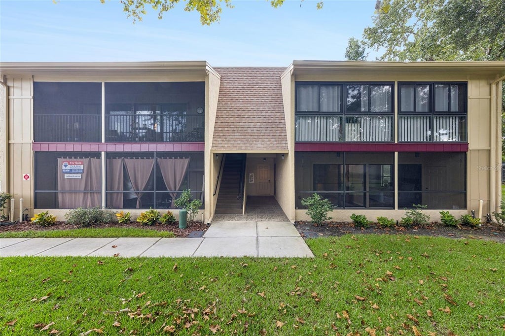 Photo of 220 Moree Loop #1, Winter Springs, FL 32708 (MLS # O6438570)
